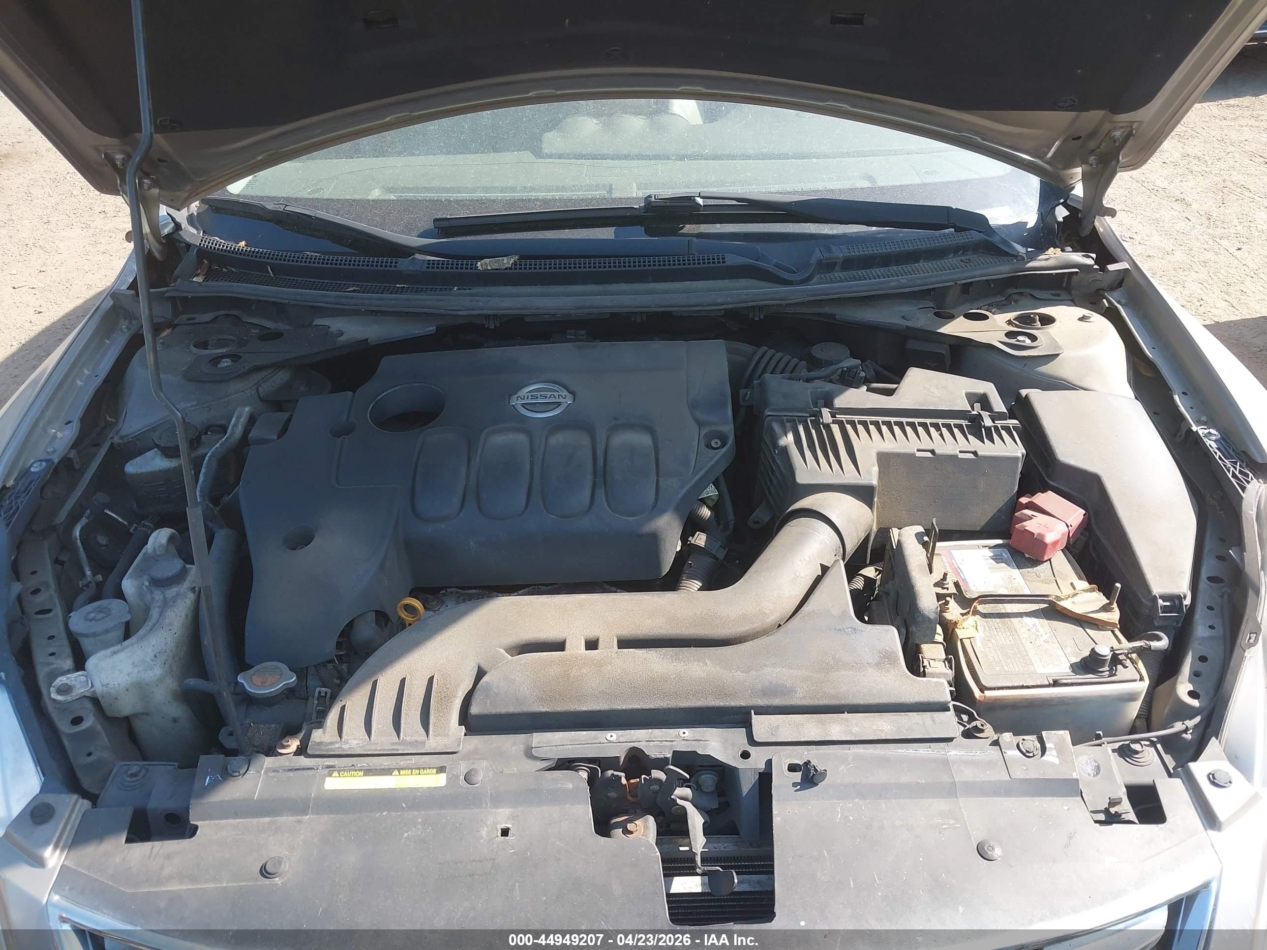NISSAN ALTIMA image 10
