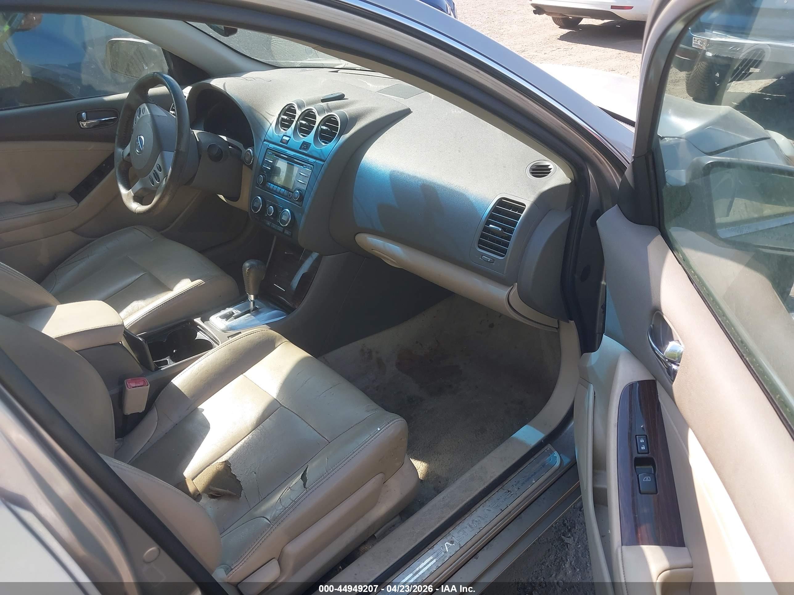 NISSAN ALTIMA image 5