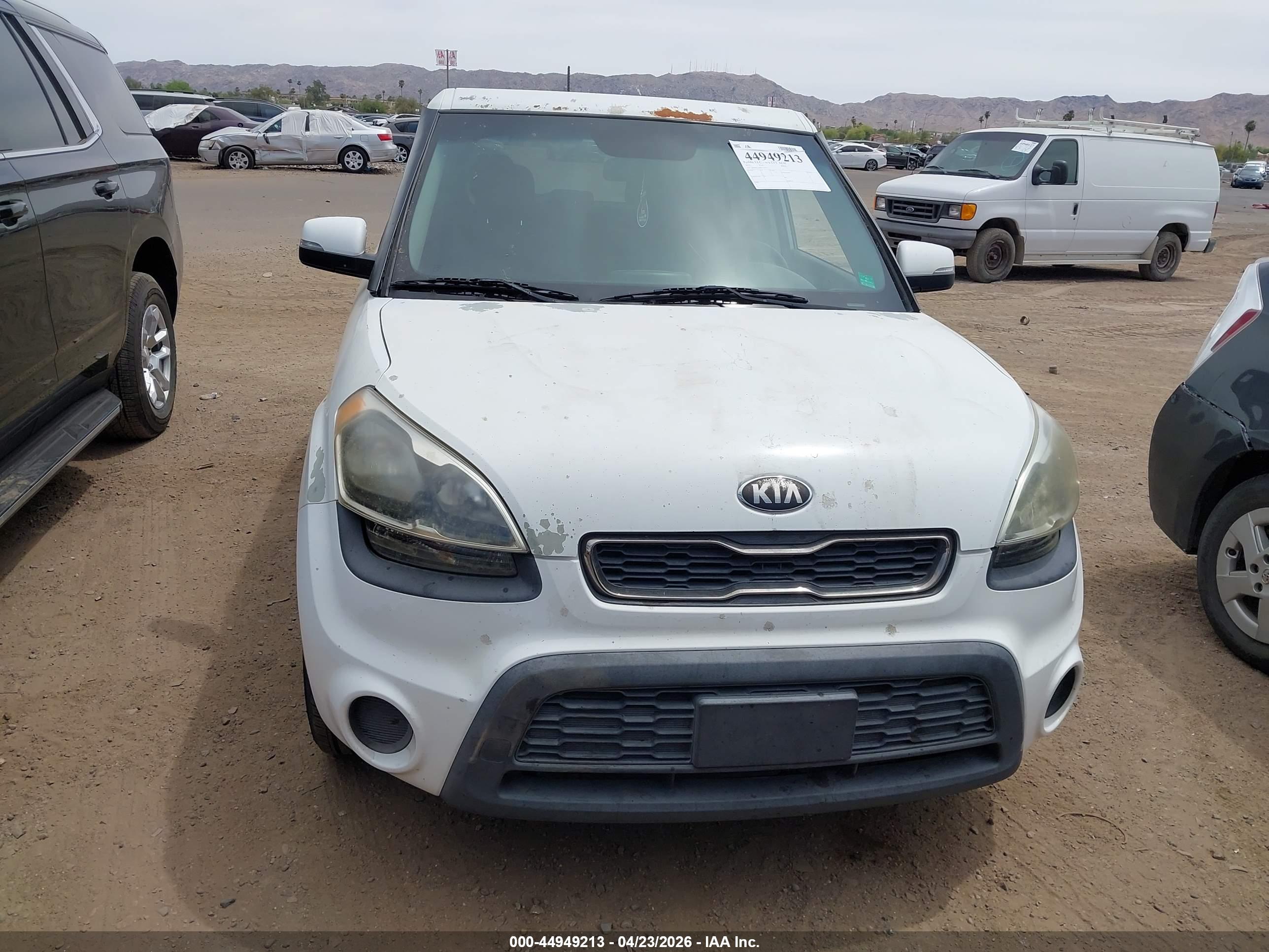KIA SOUL image 6
