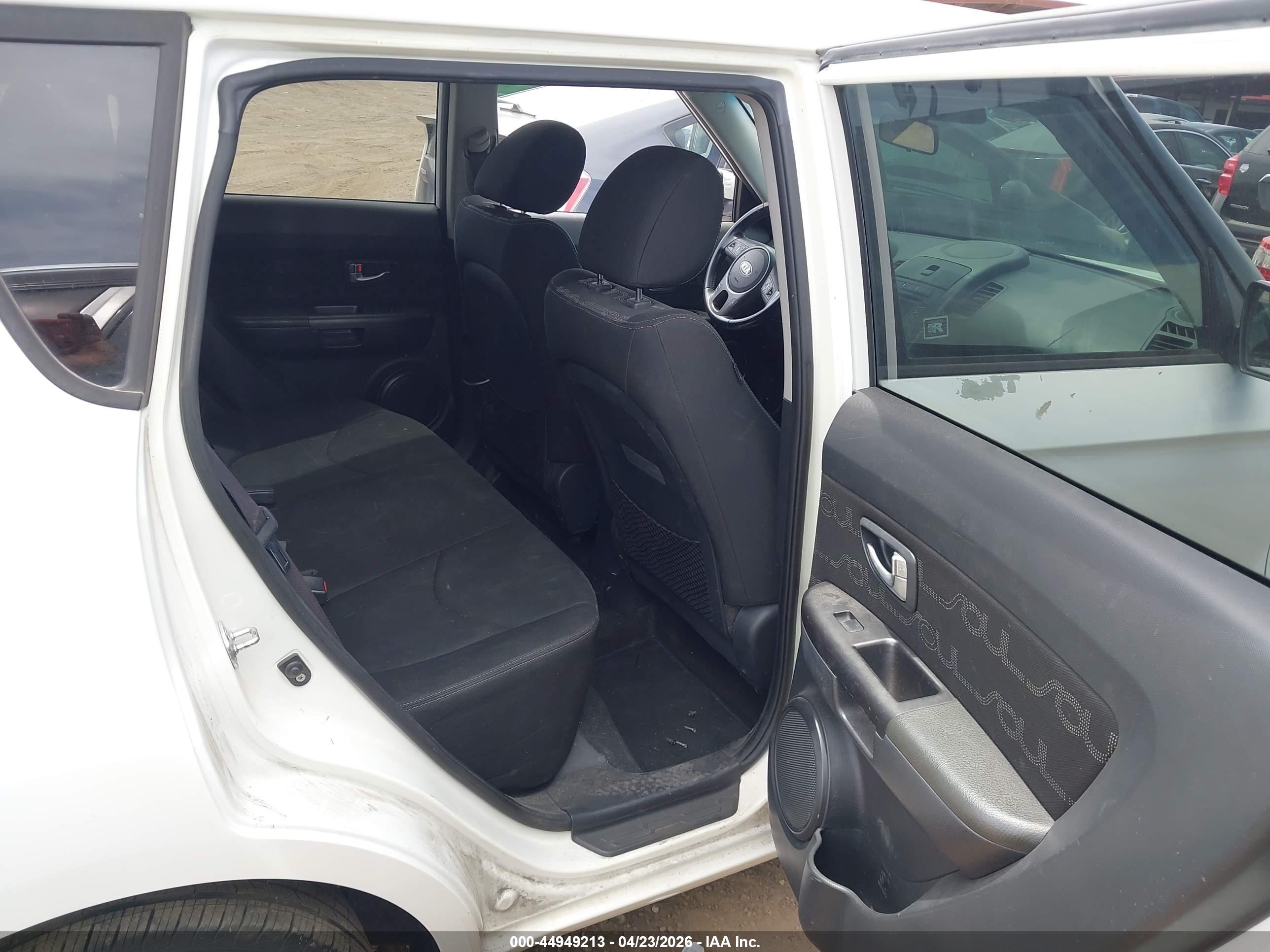 KIA SOUL image 8