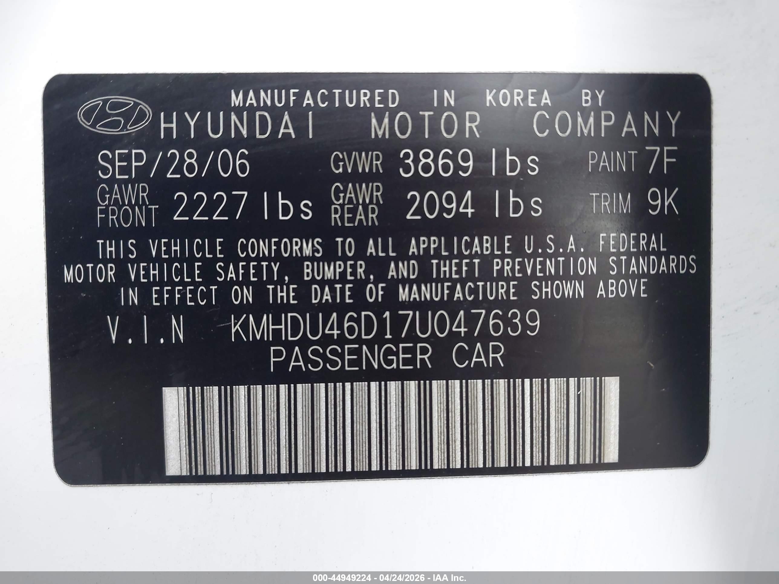 HYUNDAI ELANTRA image 9
