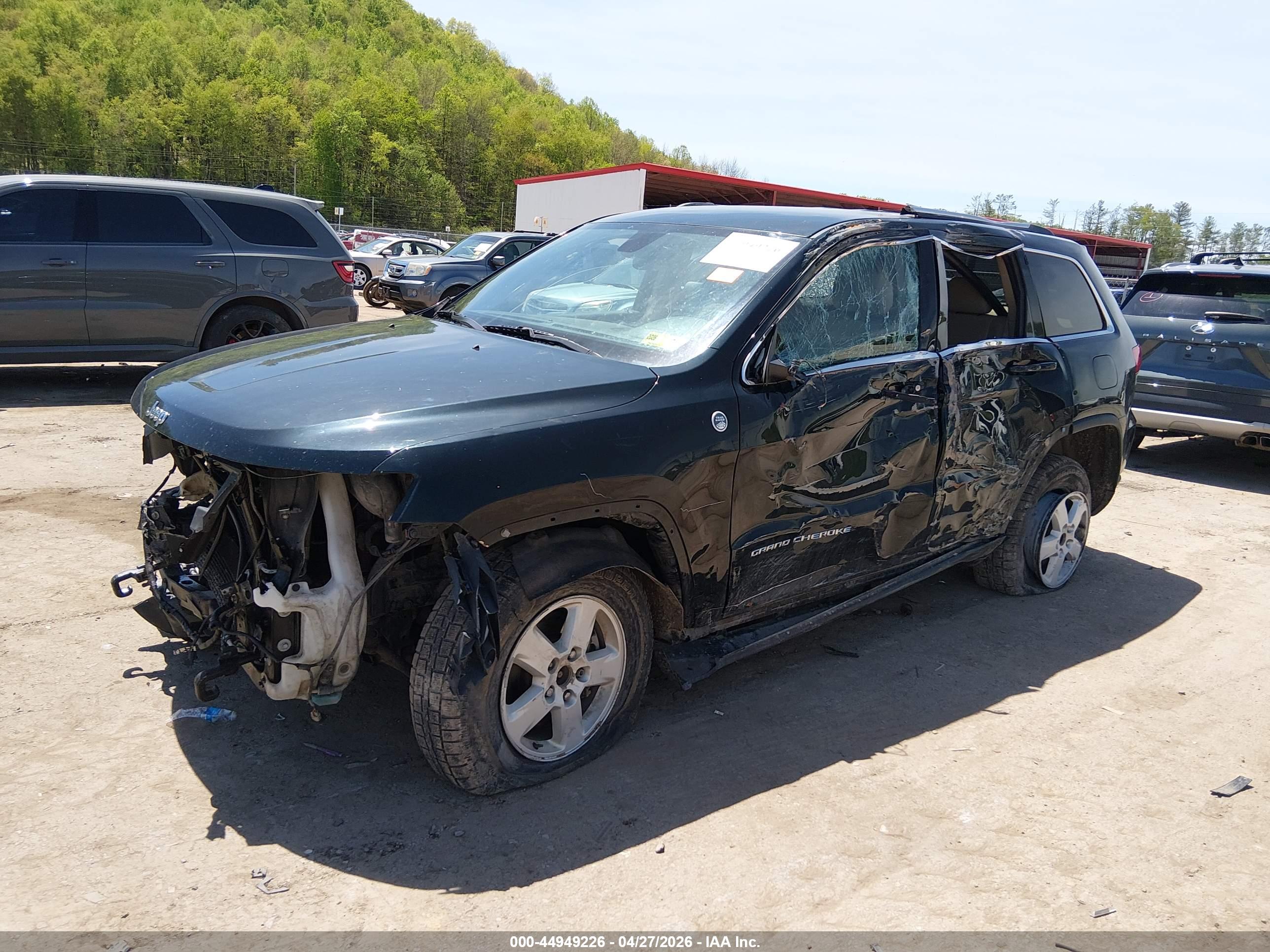 JEEP GRAND image 2