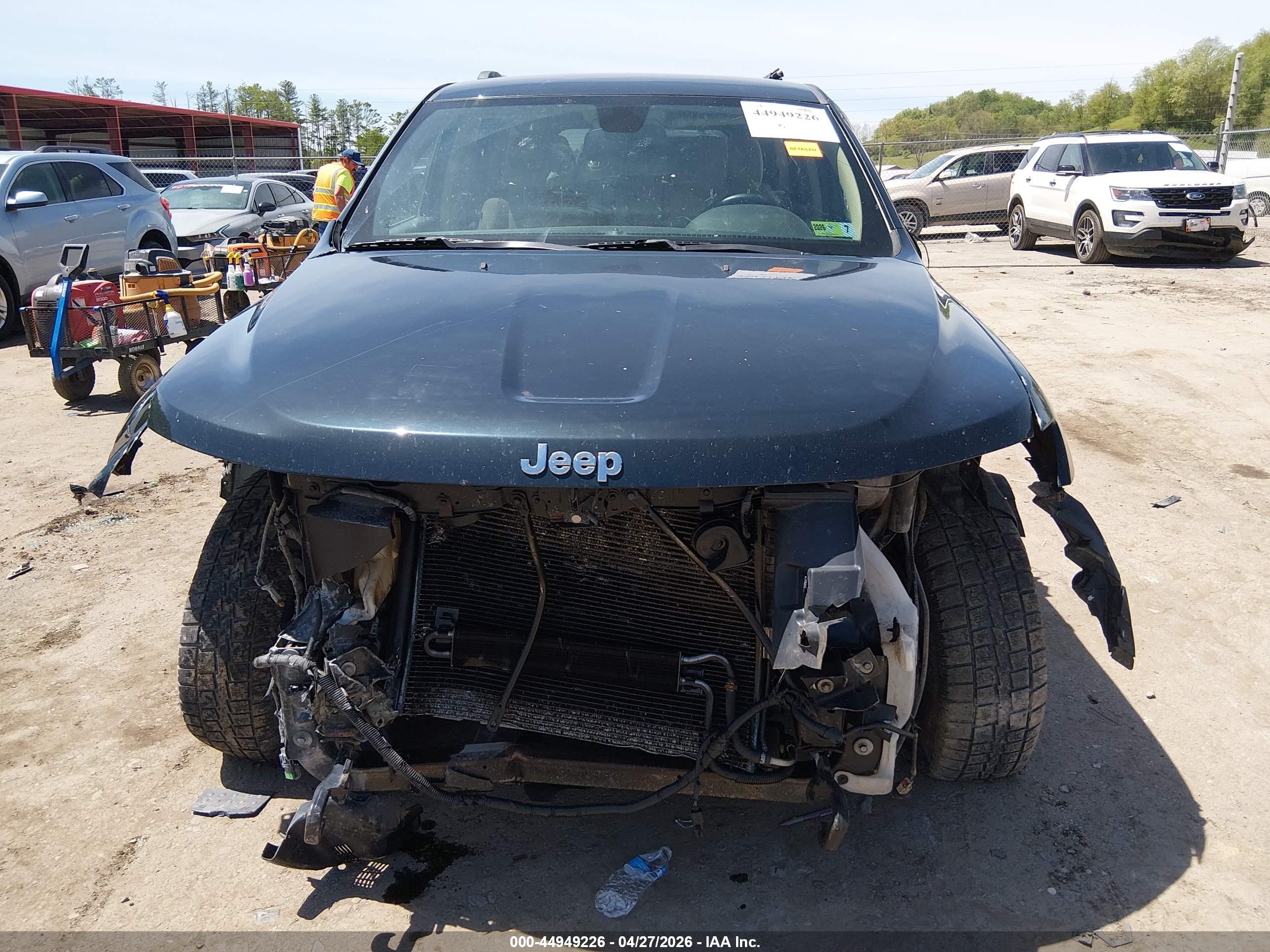 JEEP GRAND image 6