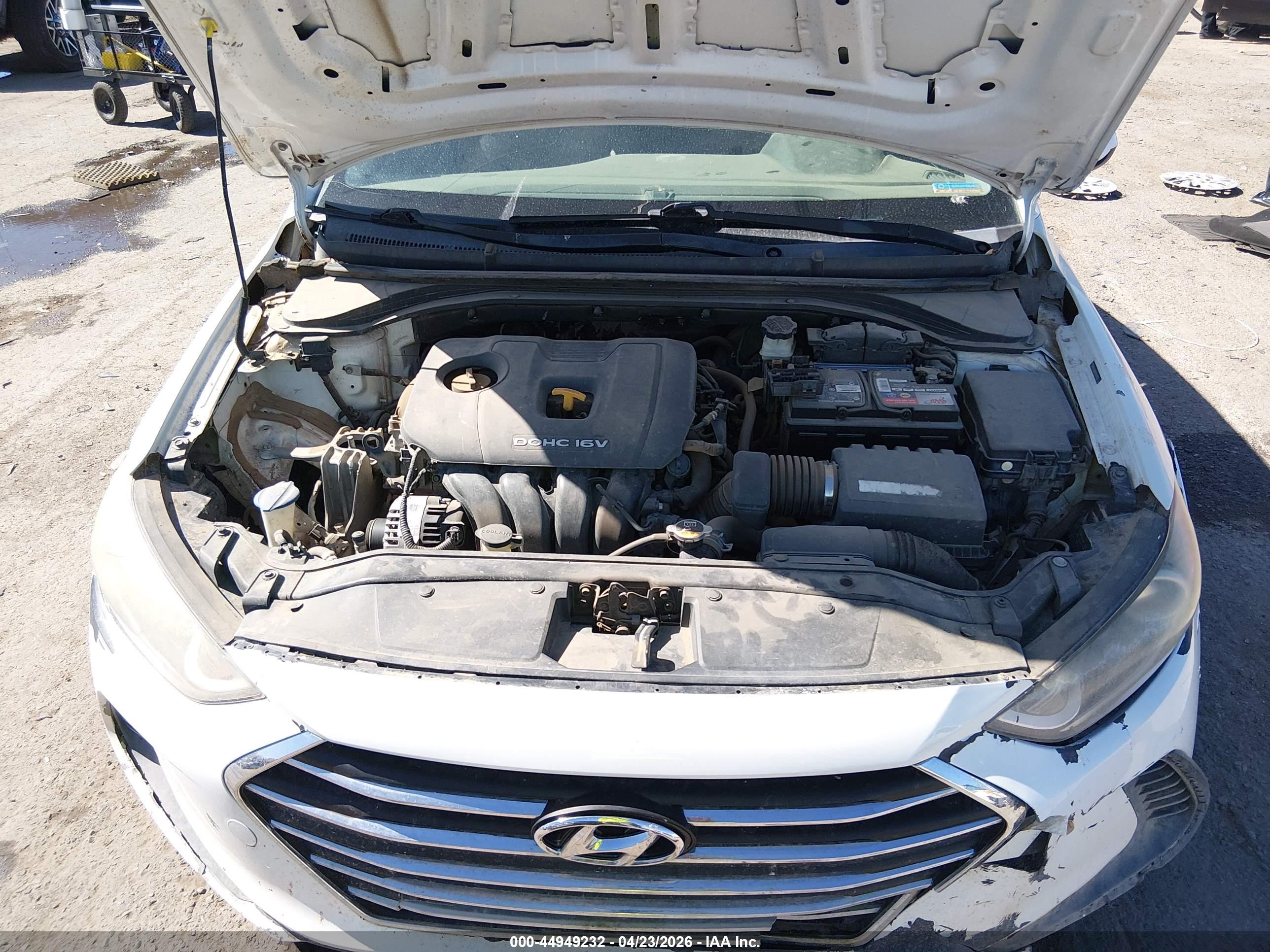 HYUNDAI ELANTRA image 10