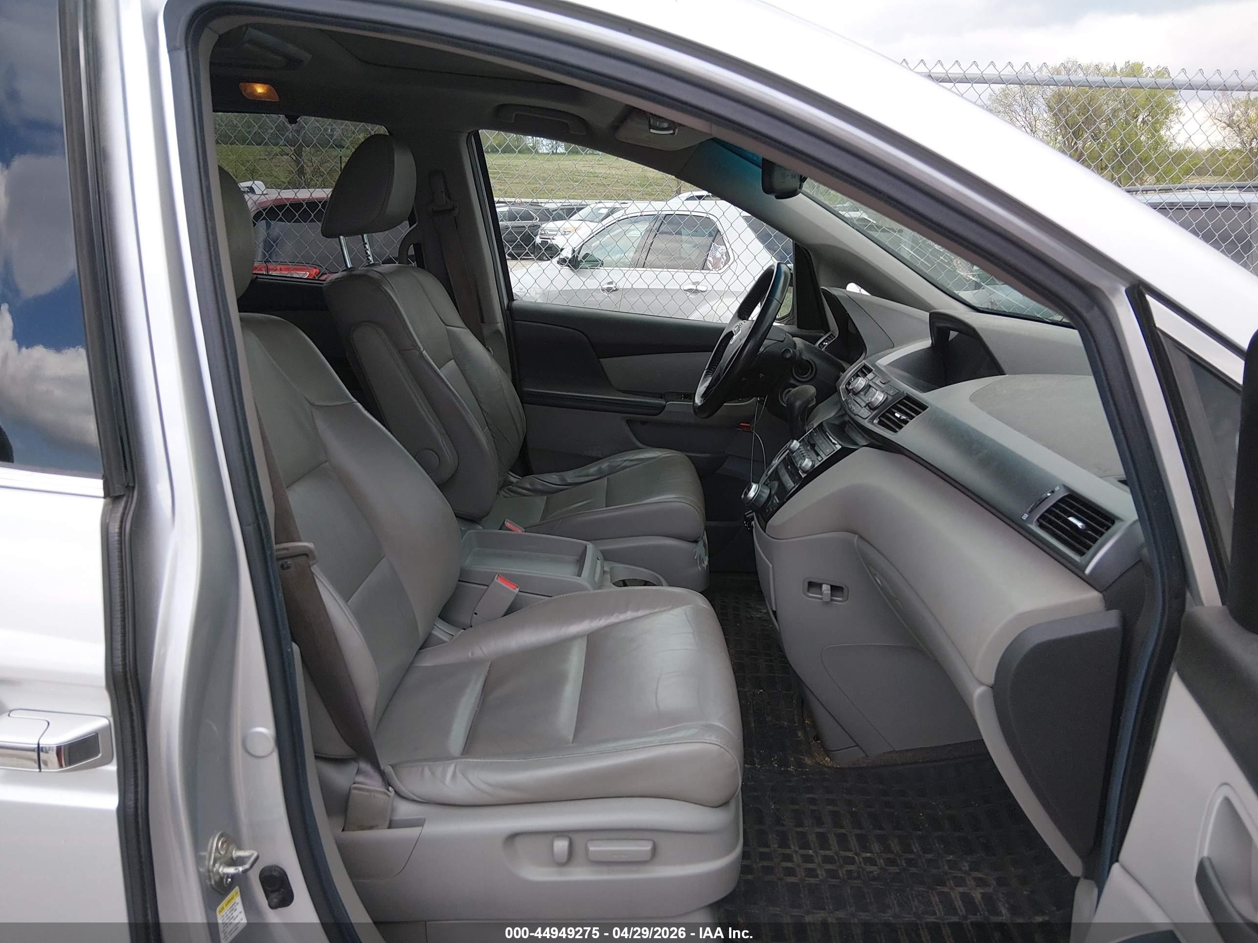 HONDA ODYSSEY image 5