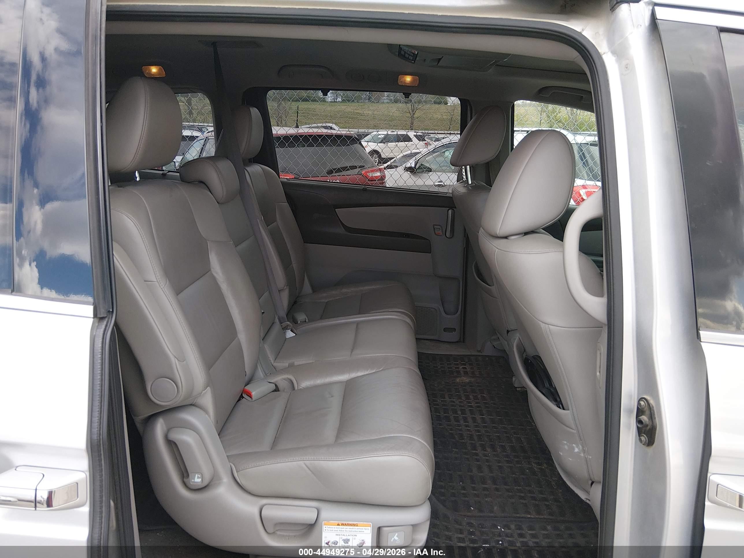 HONDA ODYSSEY image 8