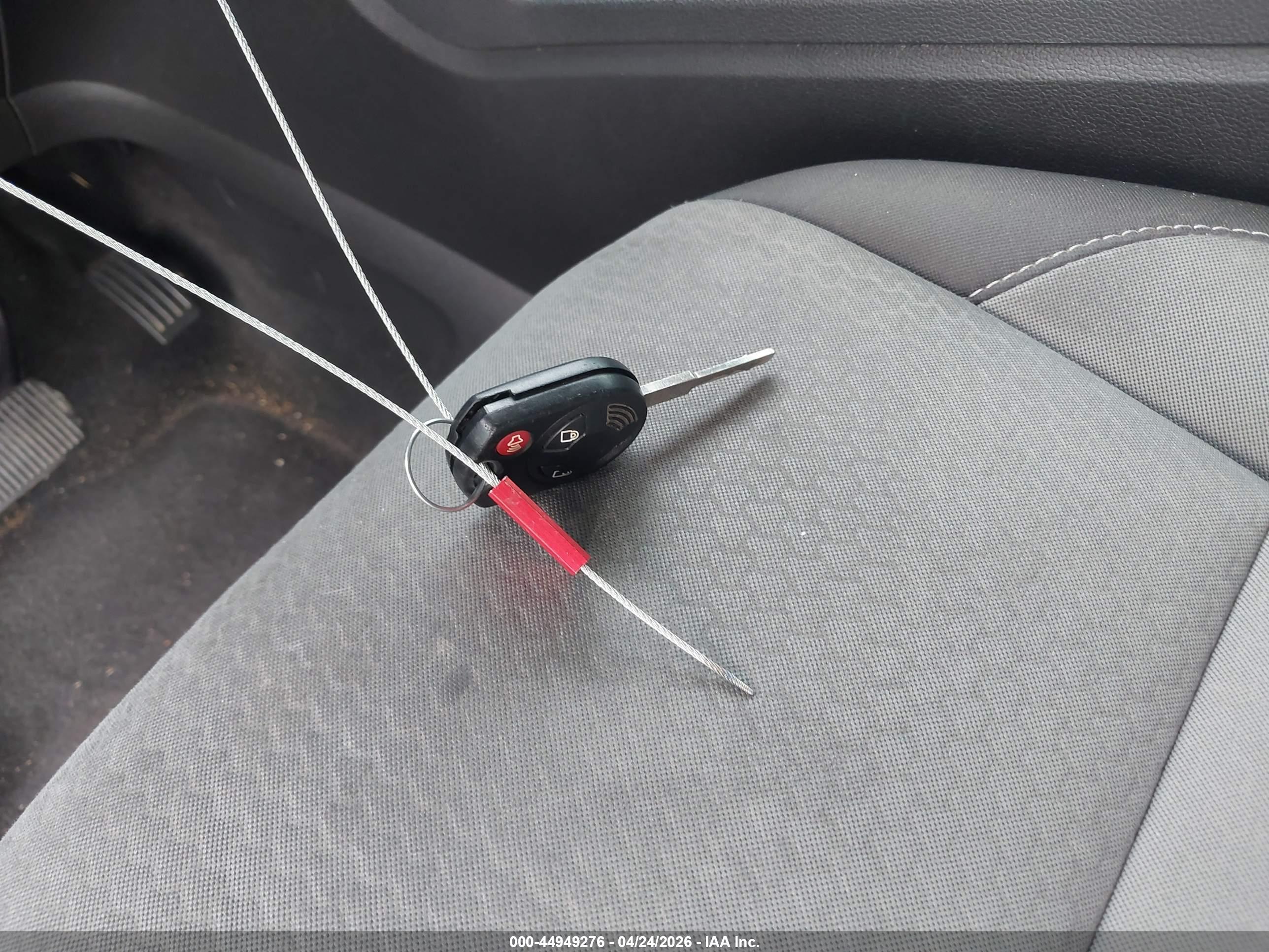 FORD ESCAPE image 11