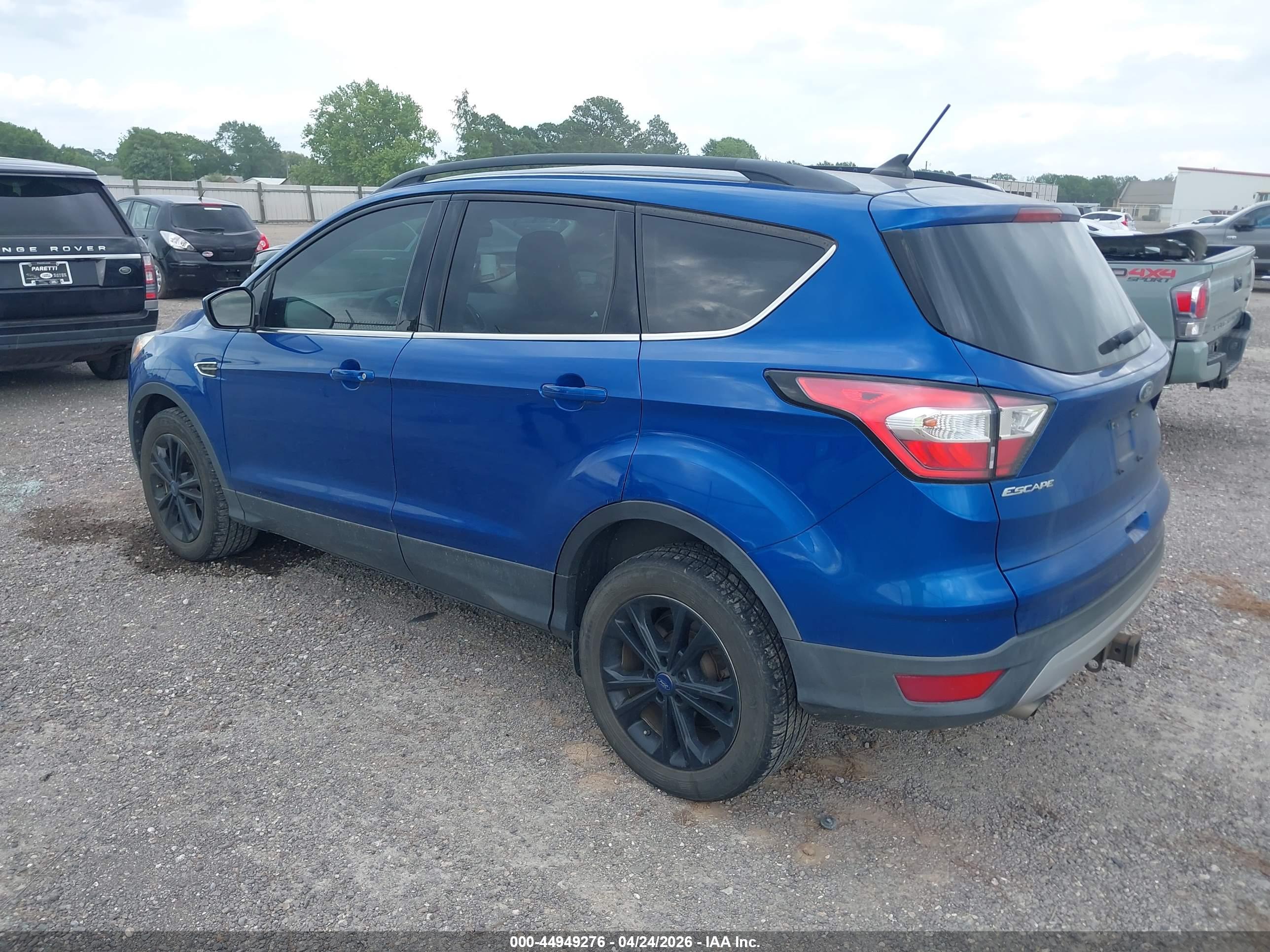 FORD ESCAPE image 3