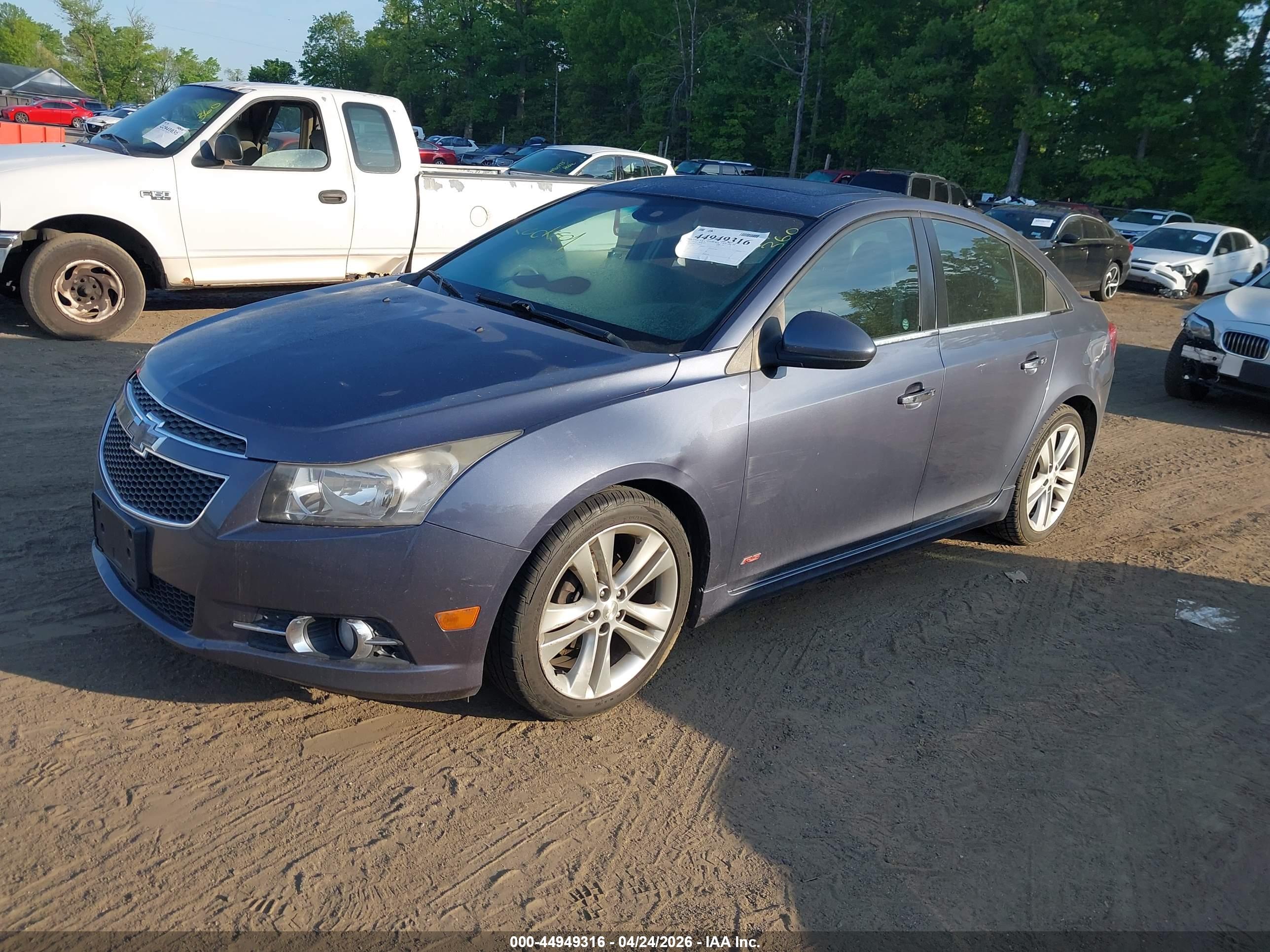 CHEVROLET CRUZE image 2