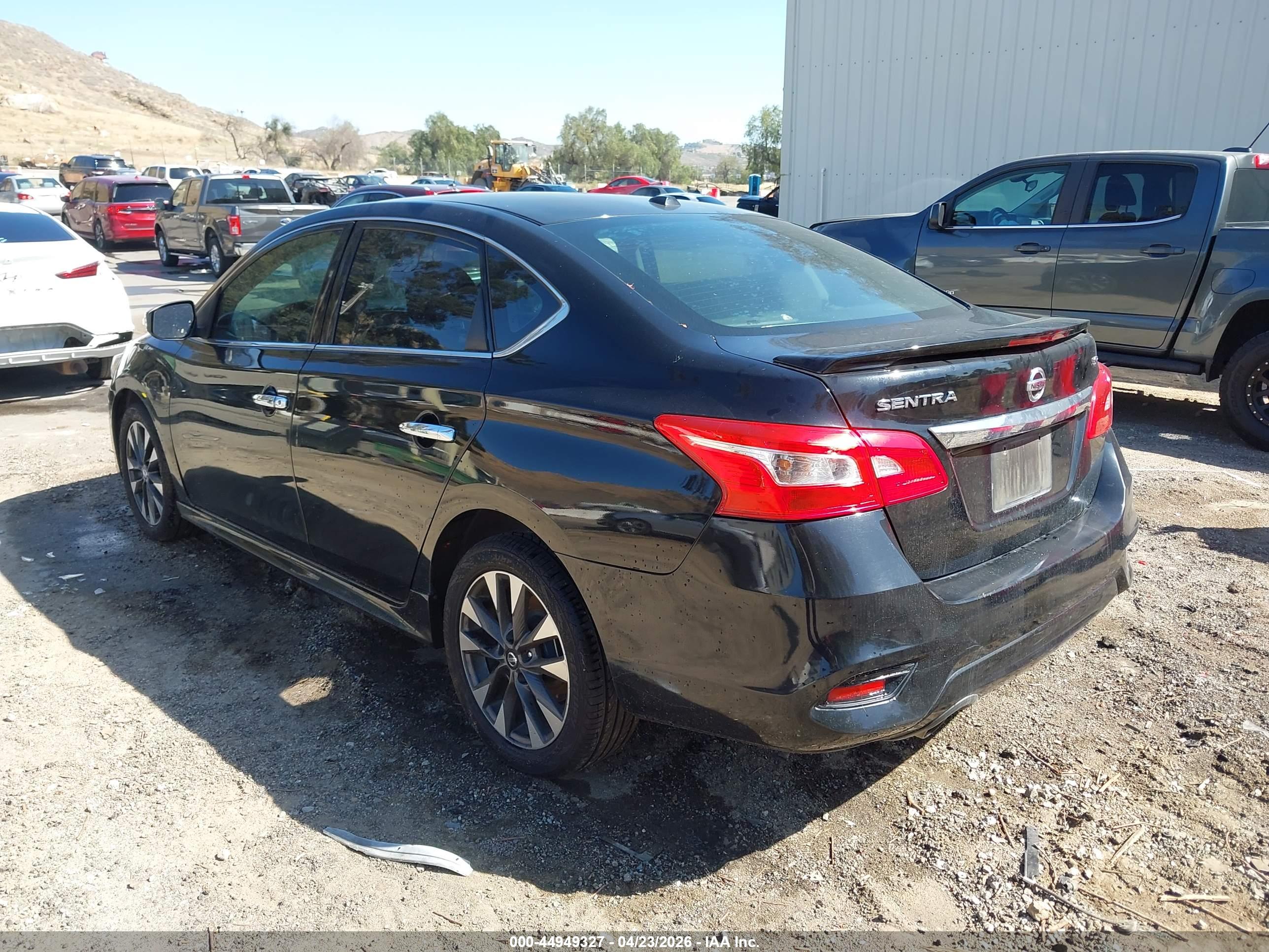 NISSAN SENTRA image 3