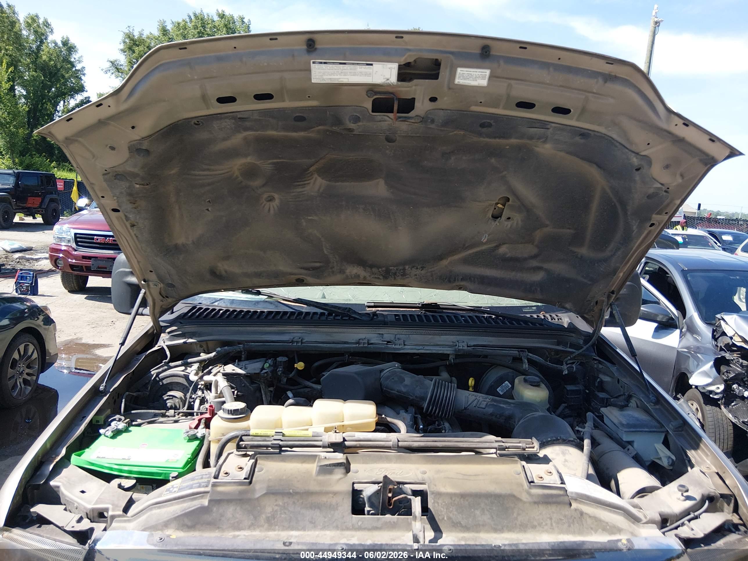 FORD F-250 image 10