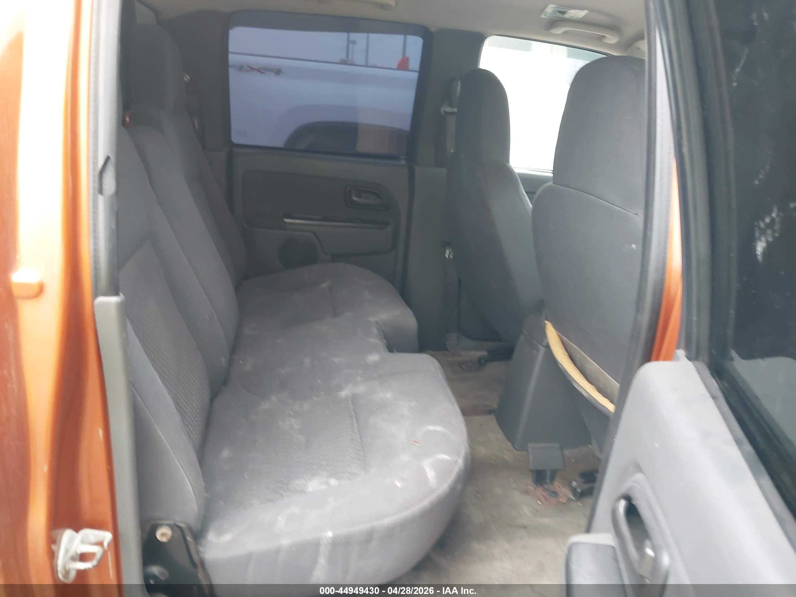 GMC CANYON image 8