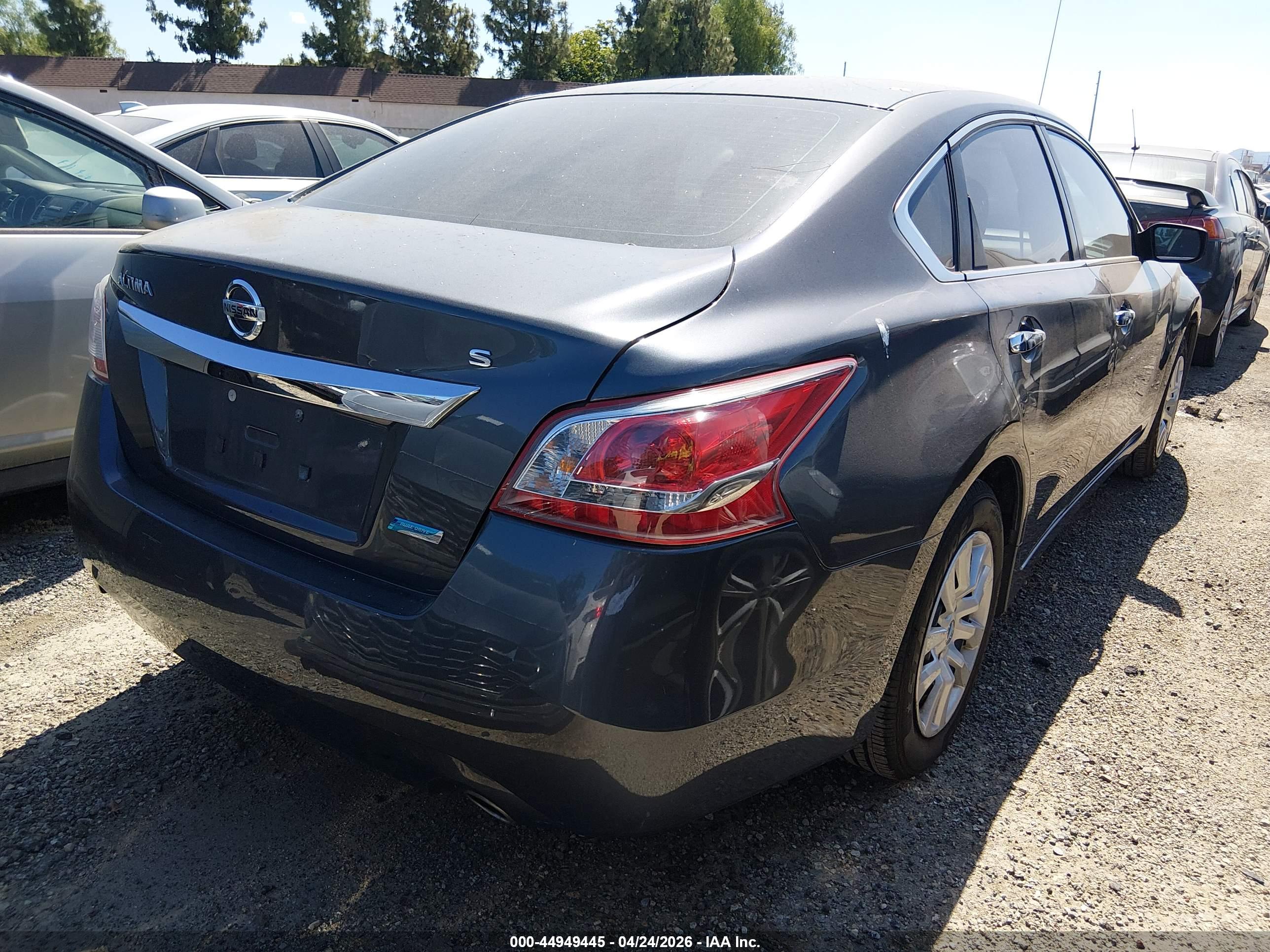 NISSAN ALTIMA image 4