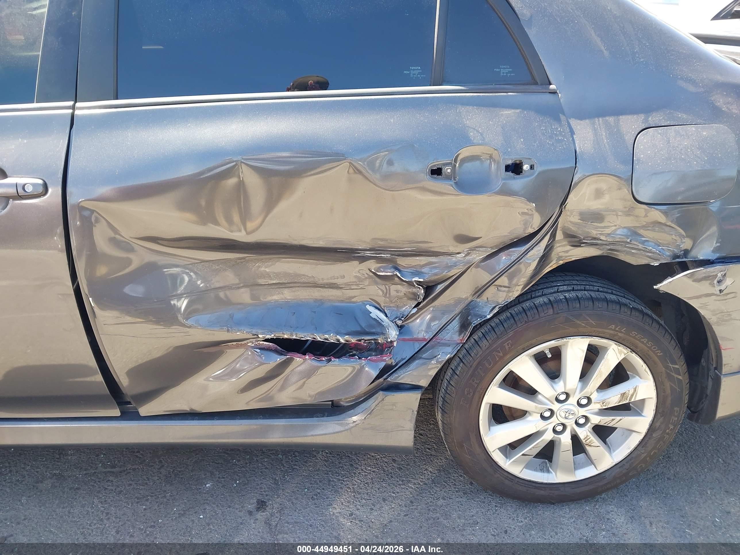 TOYOTA COROLLA image 6