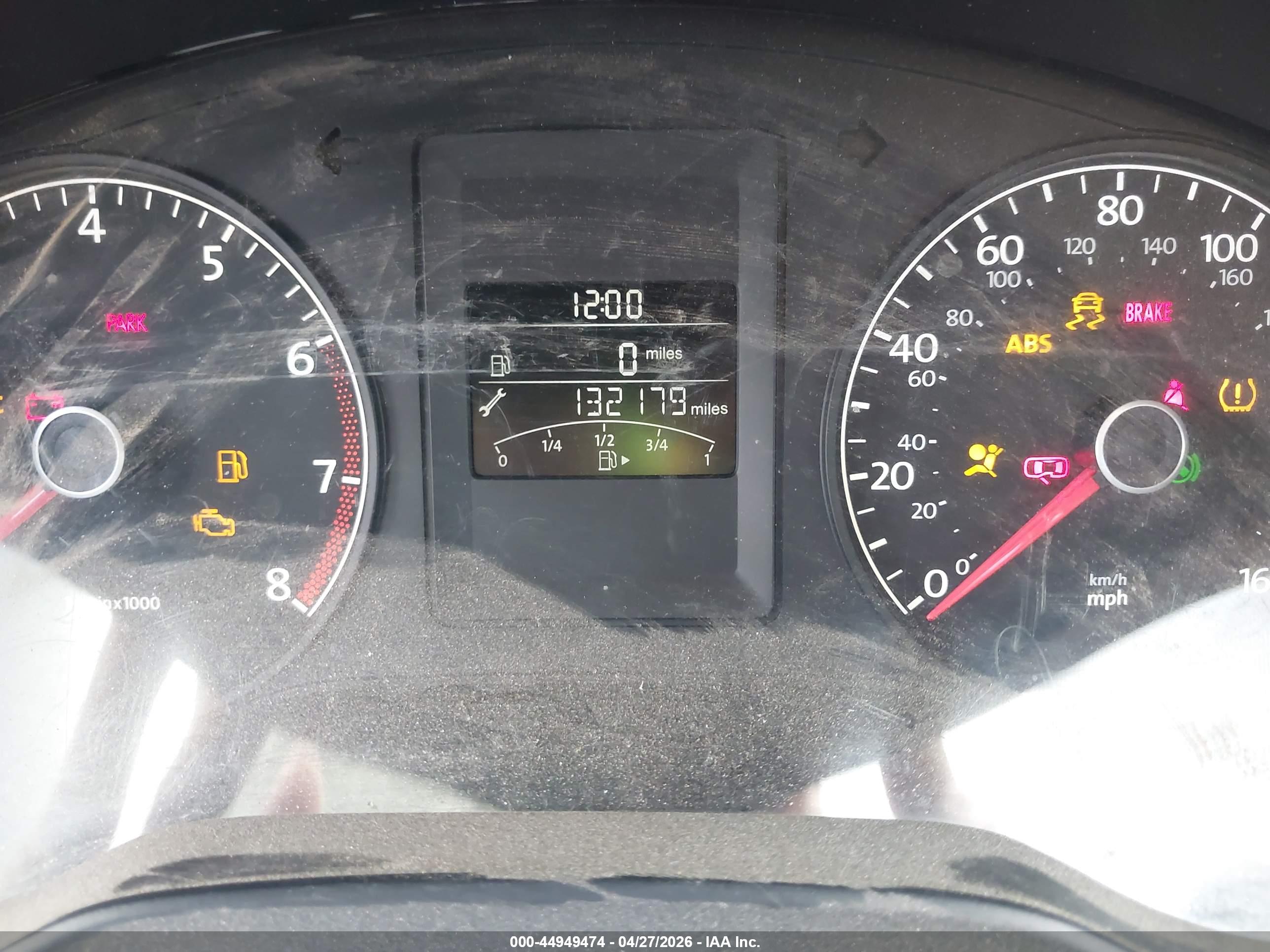 VOLKSWAGEN JETTA image 7