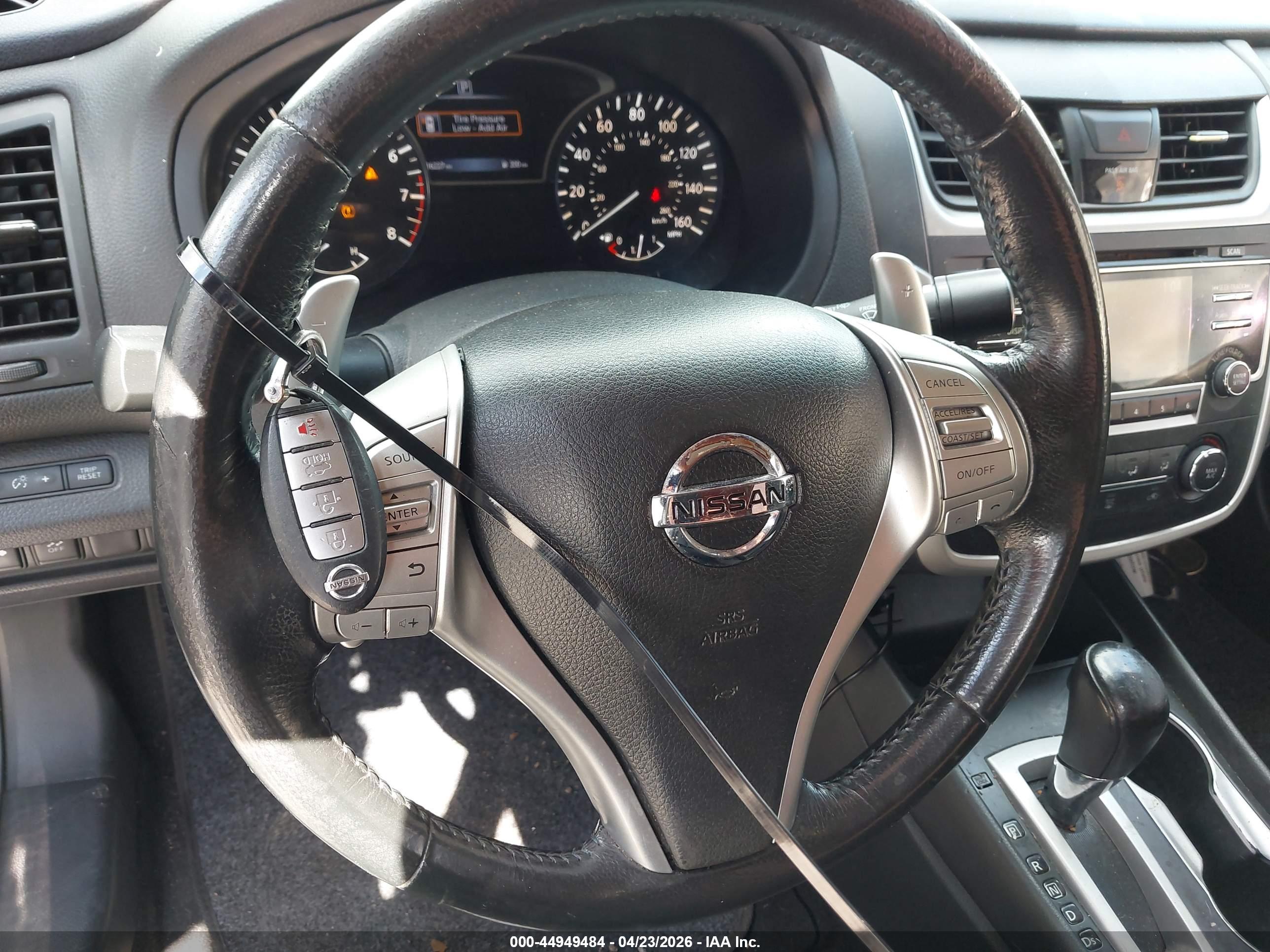 NISSAN ALTIMA image 11