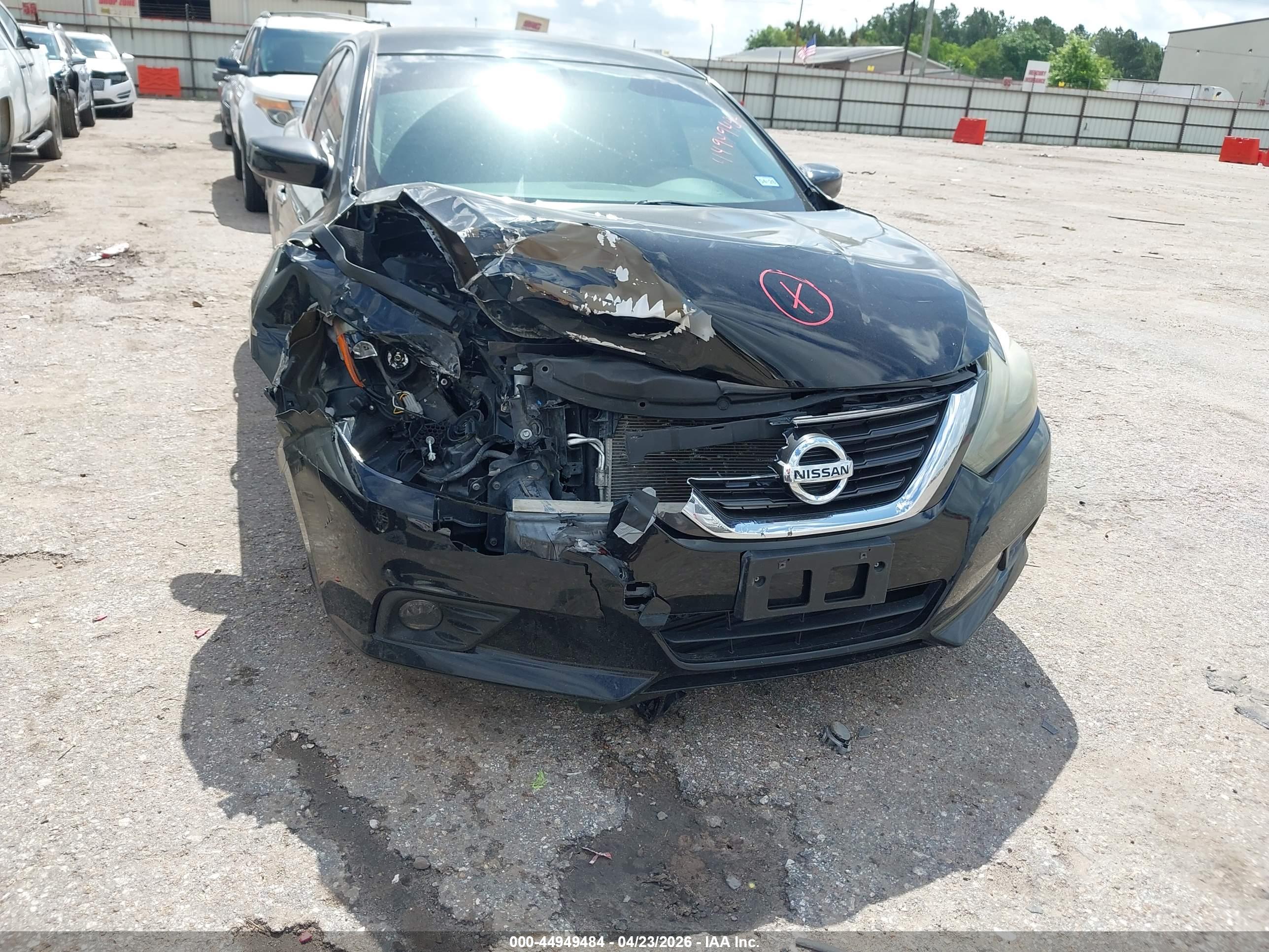 NISSAN ALTIMA image 6