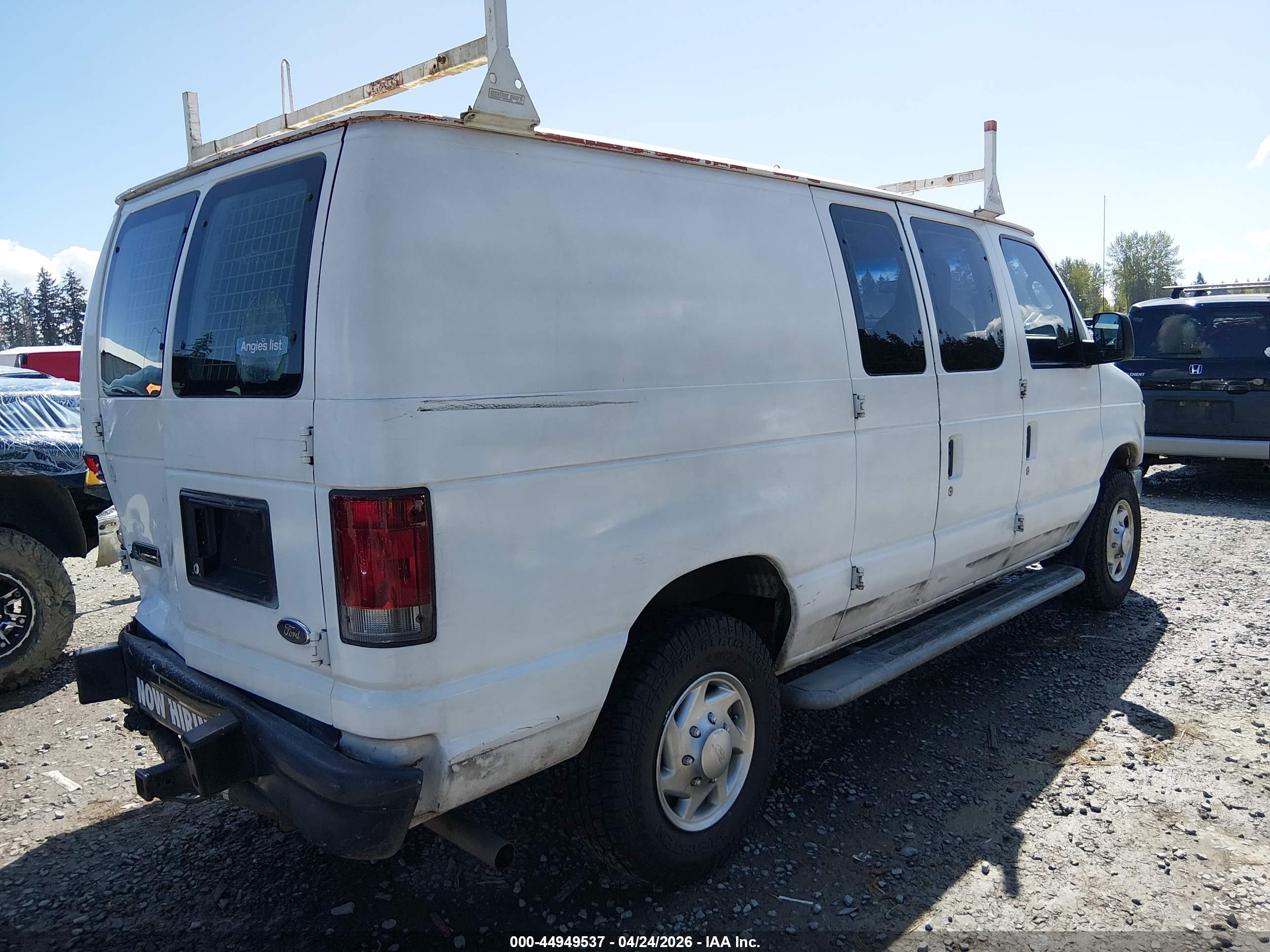 FORD E-250 image 4