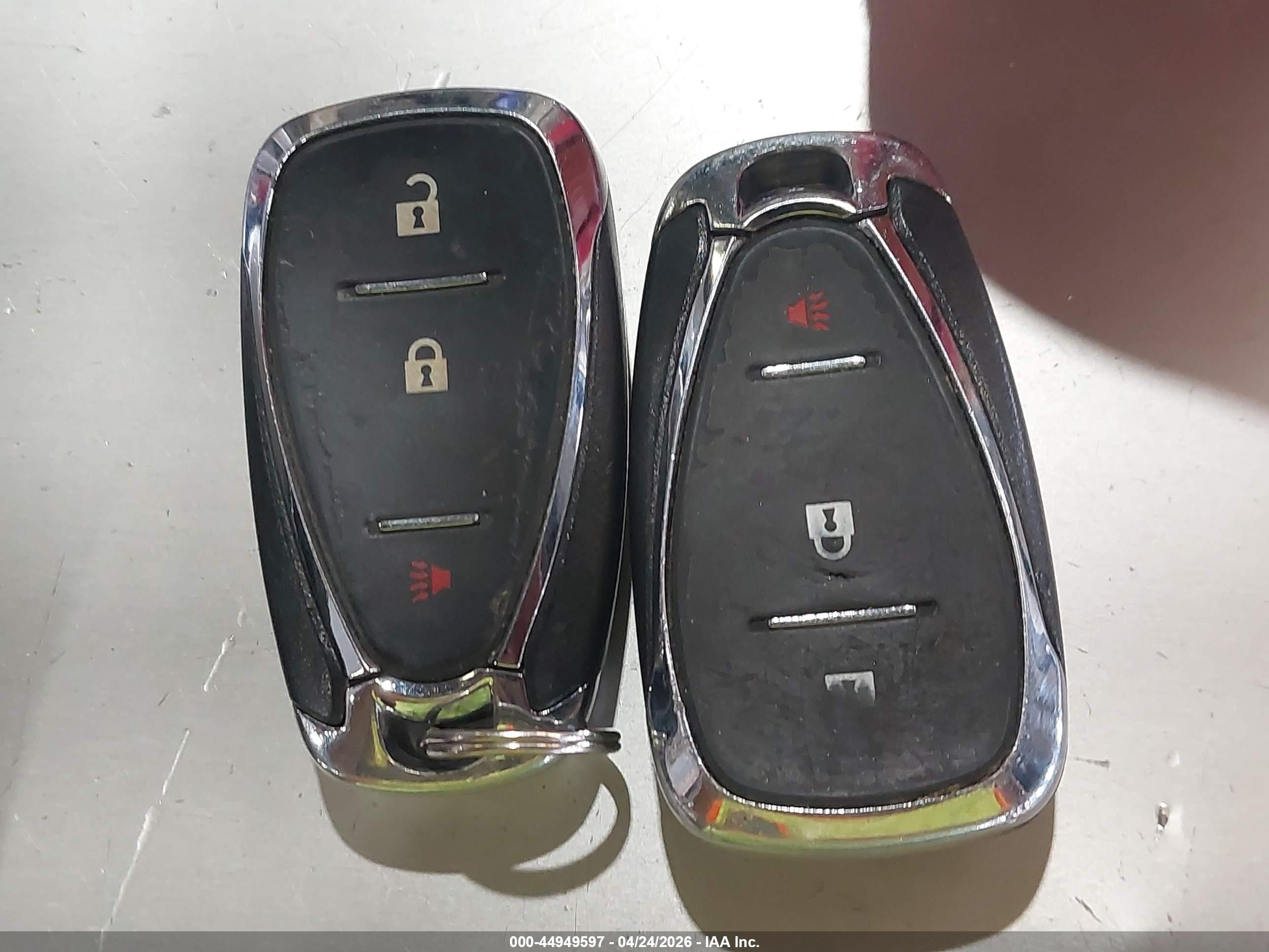 CHEVROLET EQUINOX image 11