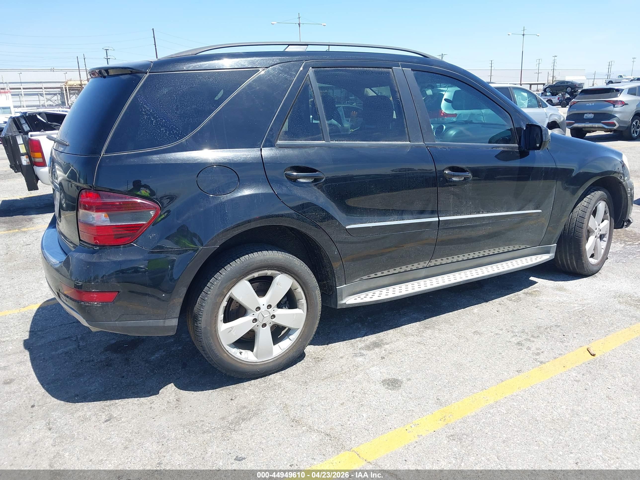 MERCEDES-BENZ ML image 4