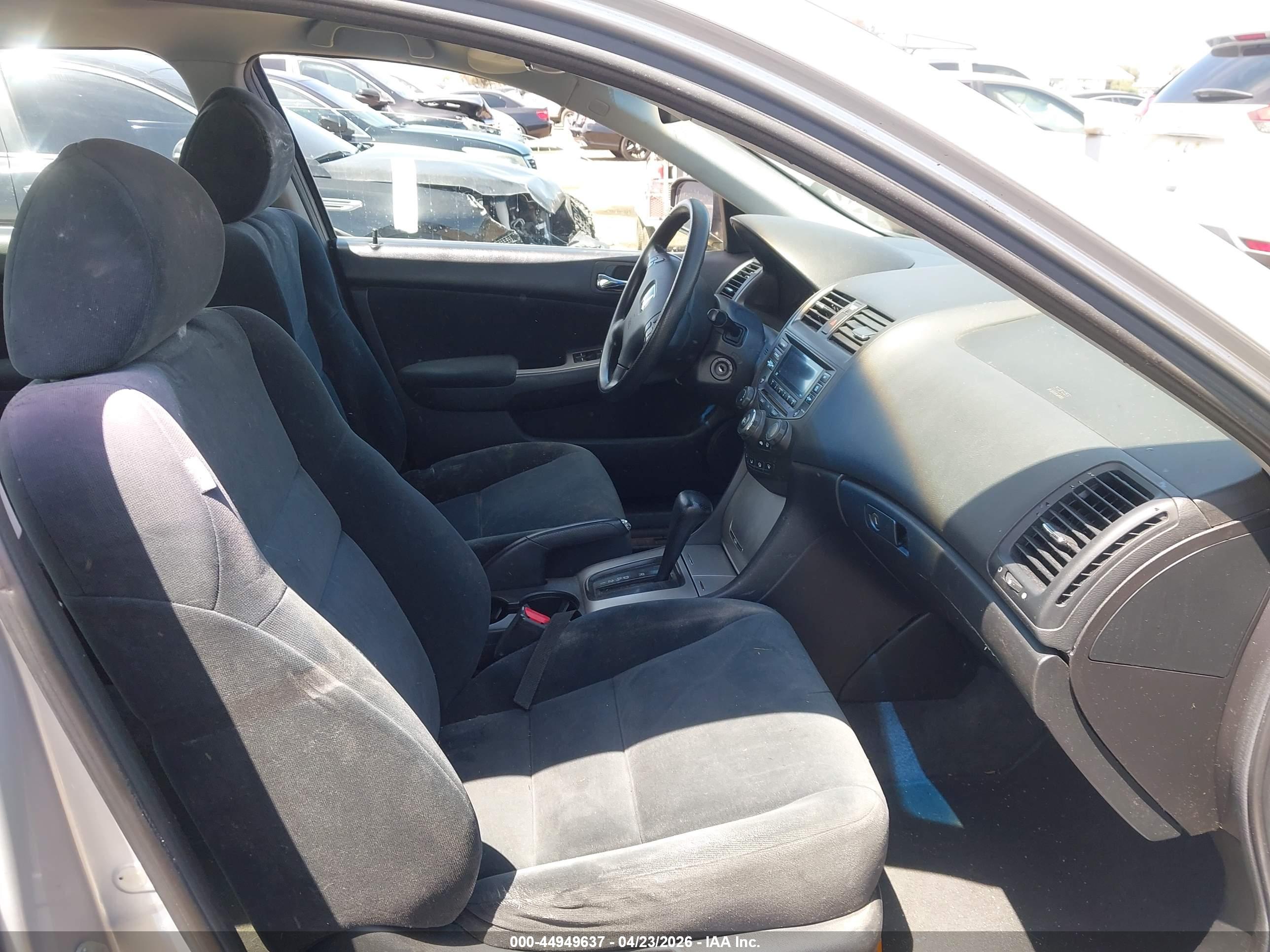HONDA ACCORD image 5