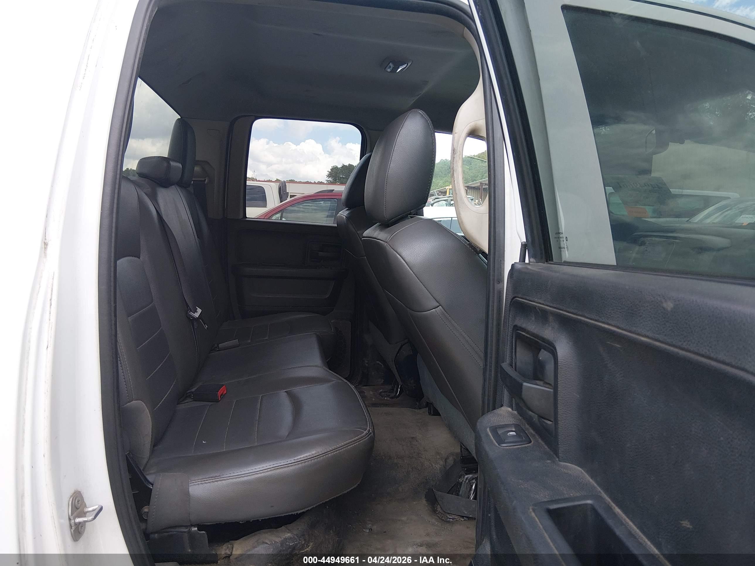RAM 1500 image 8