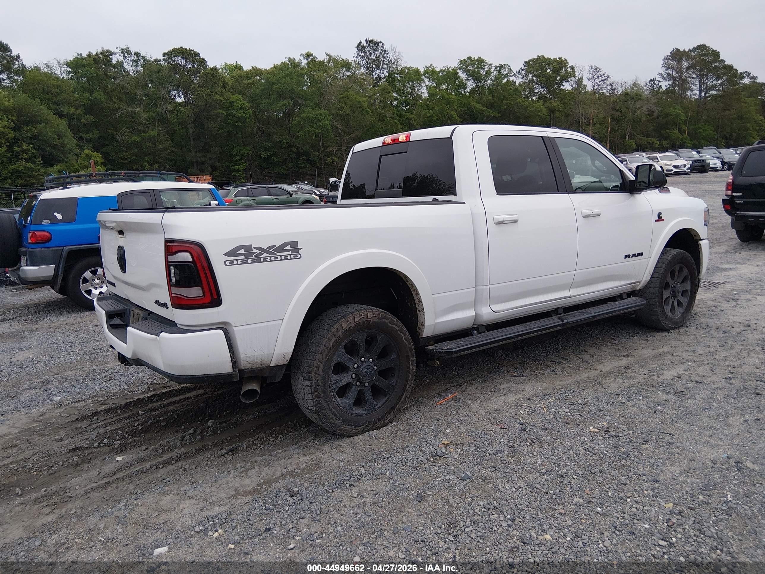 RAM 2500 image 4