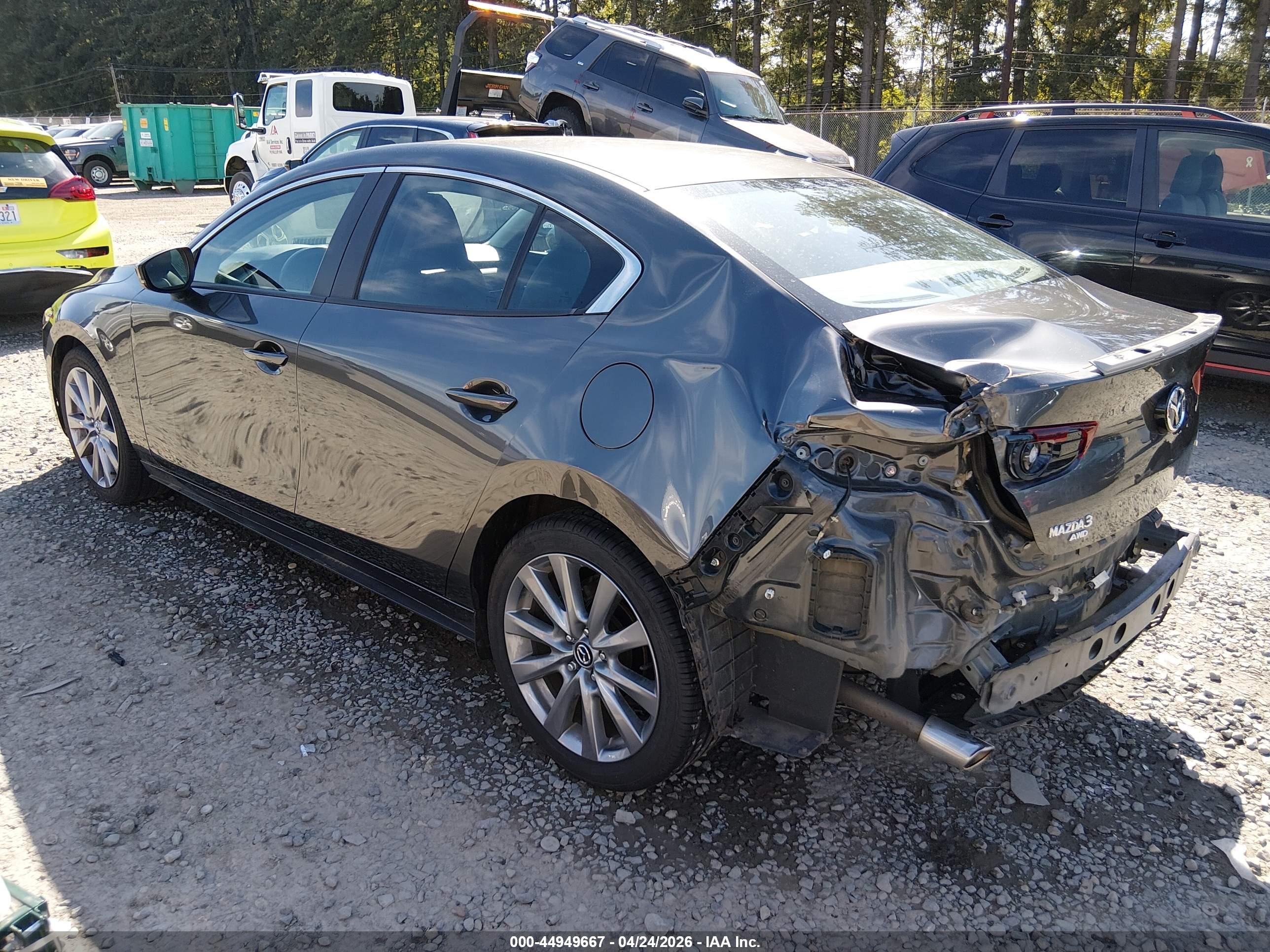 MAZDA MAZDA3 image 3