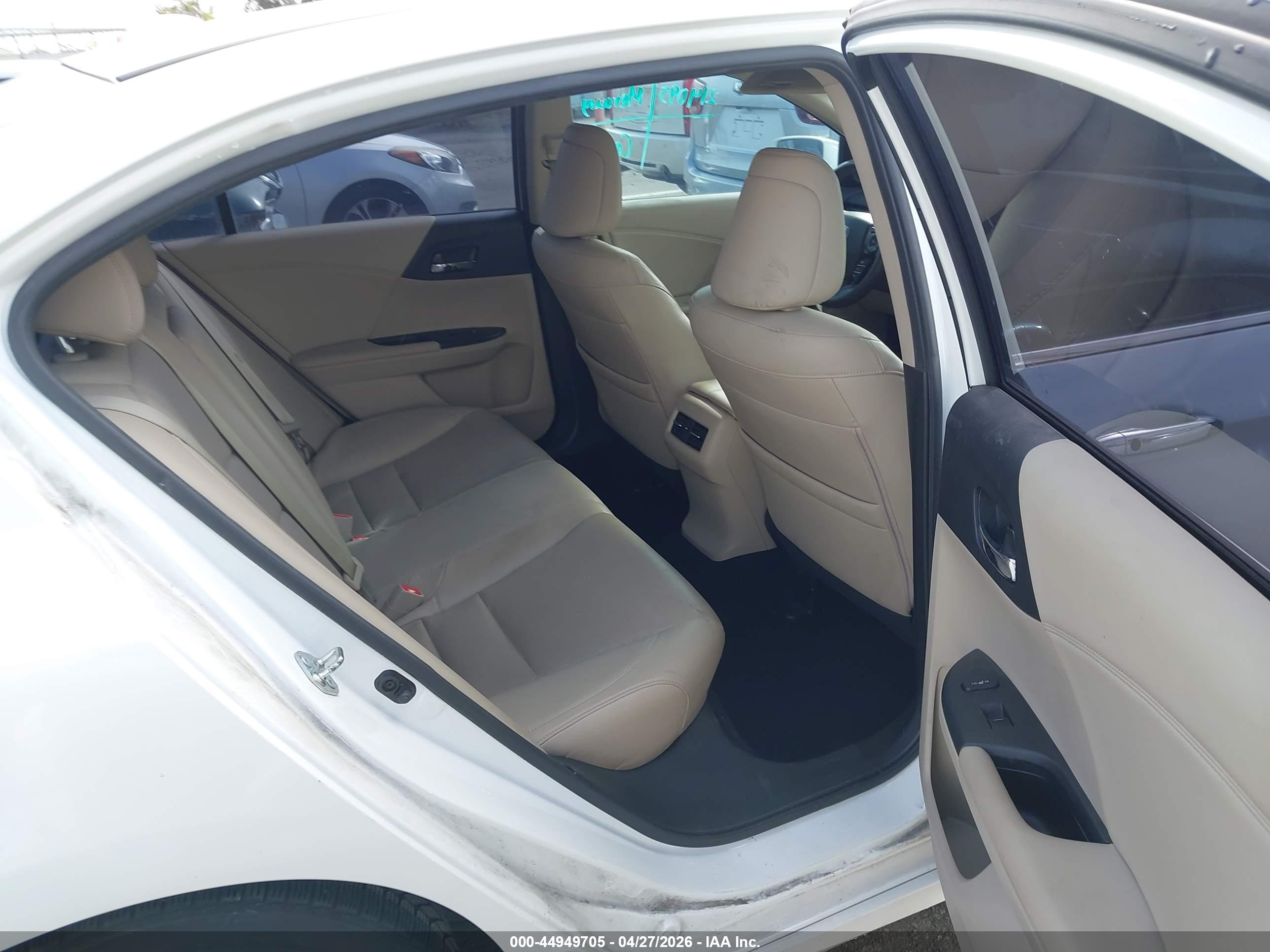 HONDA ACCORD image 8