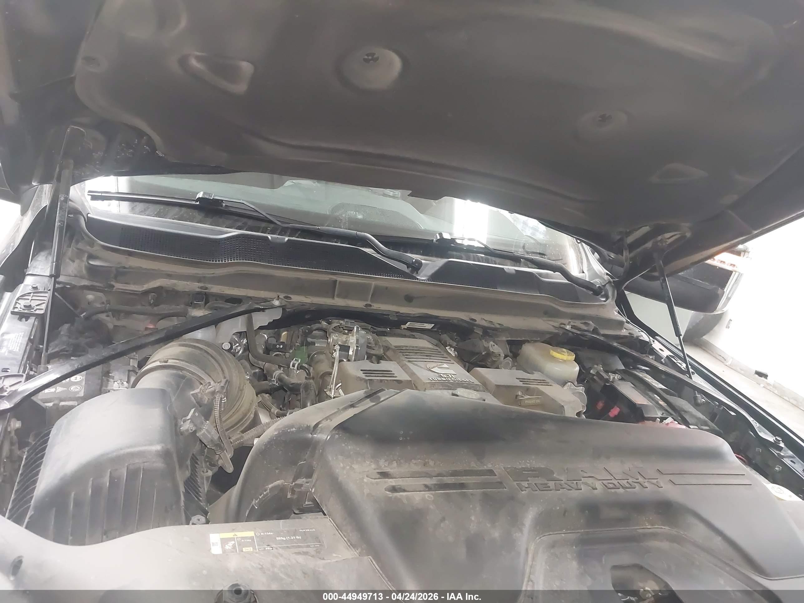 RAM 2500 image 10