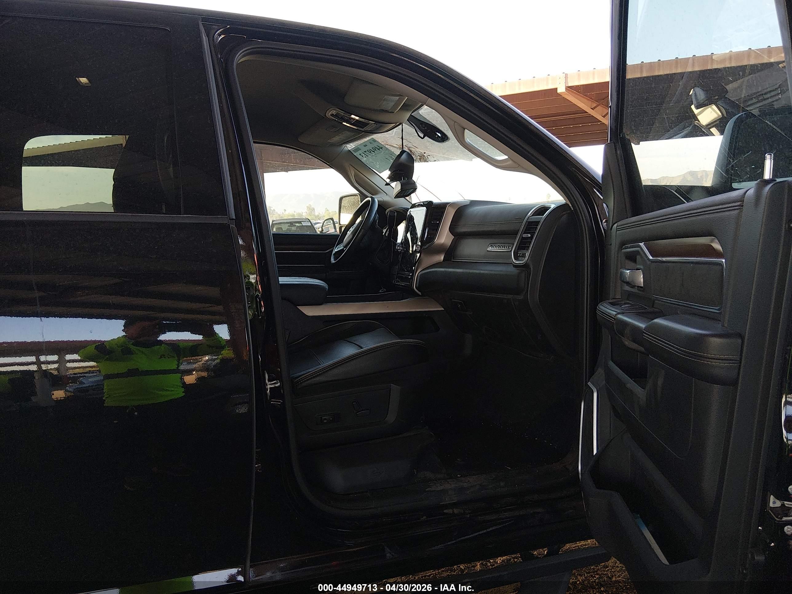 RAM 2500 image 5