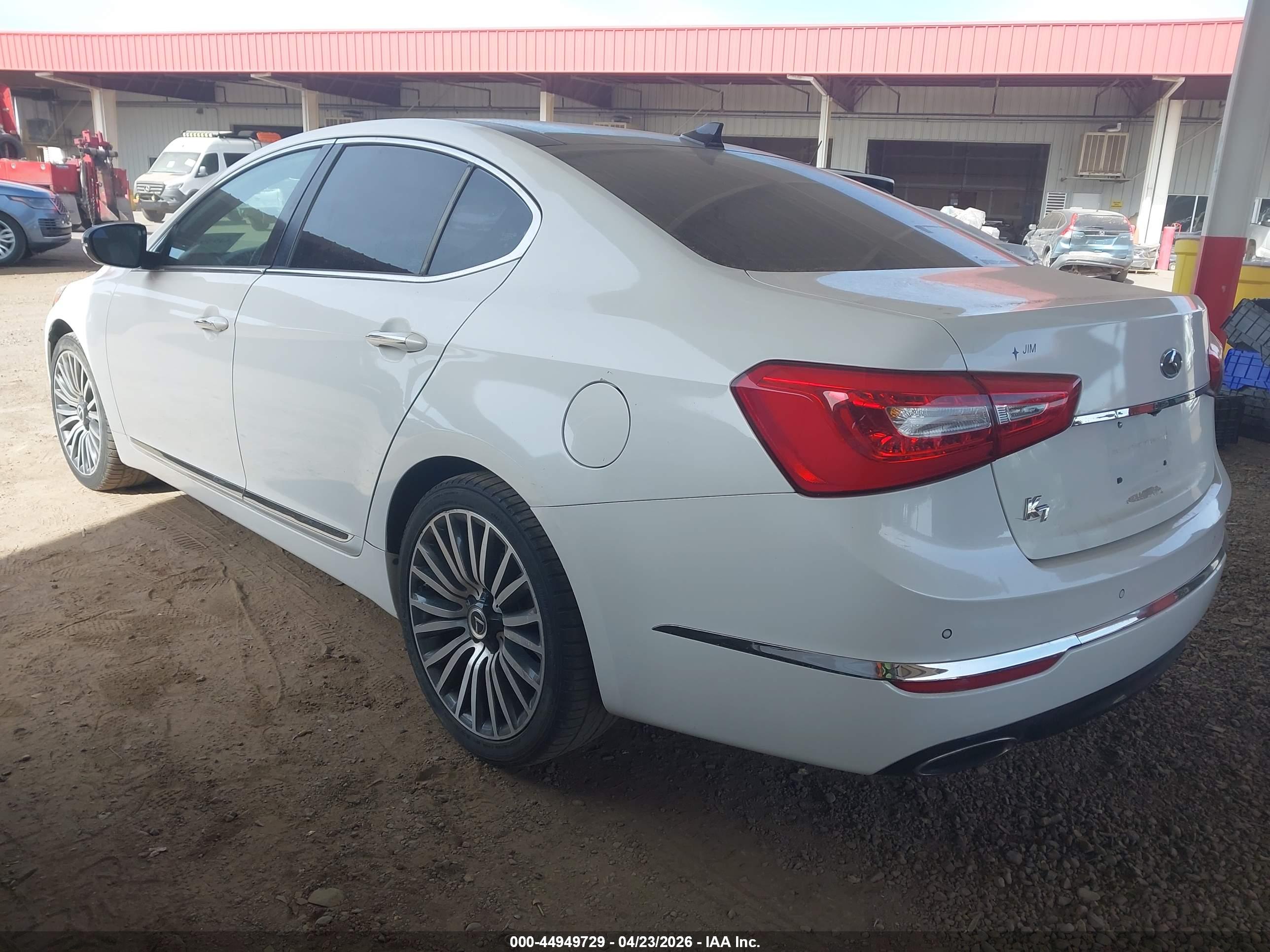KIA CADENZA image 3