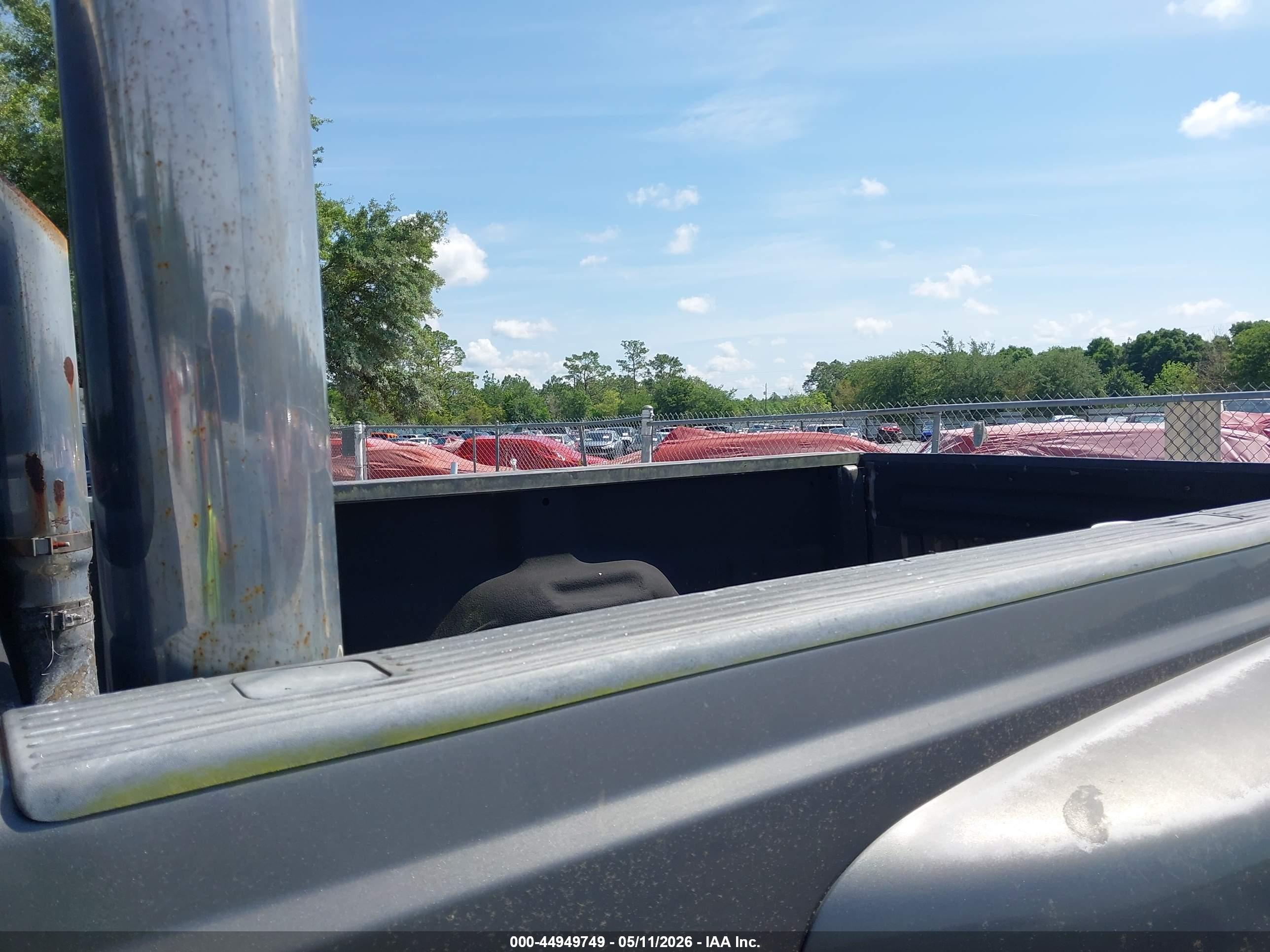 FORD F-350 image 7