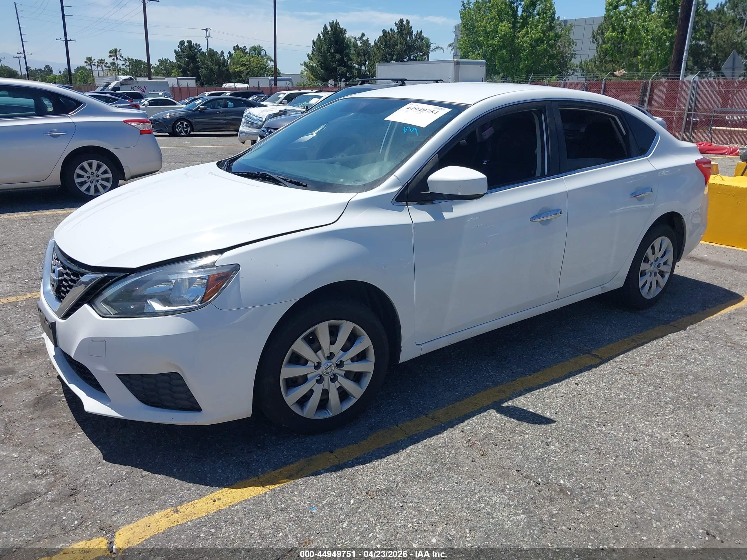 NISSAN SENTRA image 2
