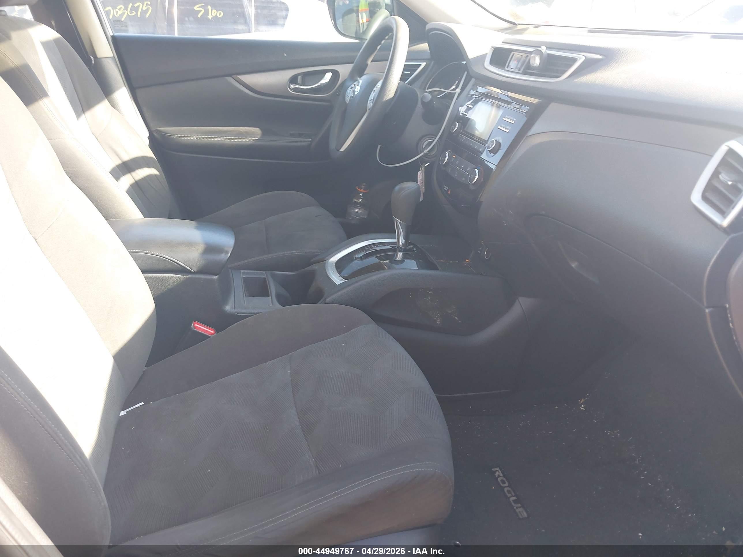 NISSAN ROGUE image 5