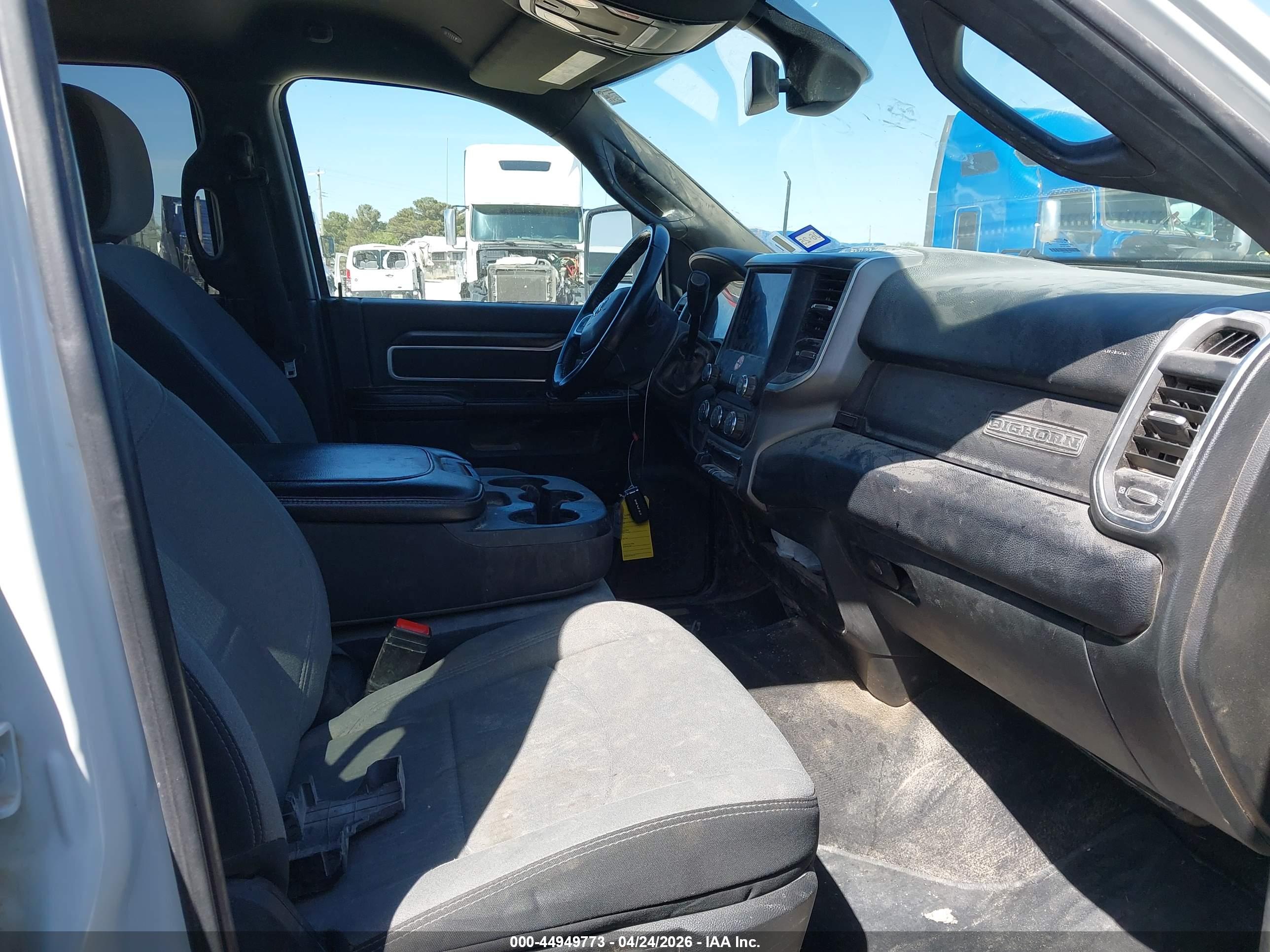 RAM 3500 image 7