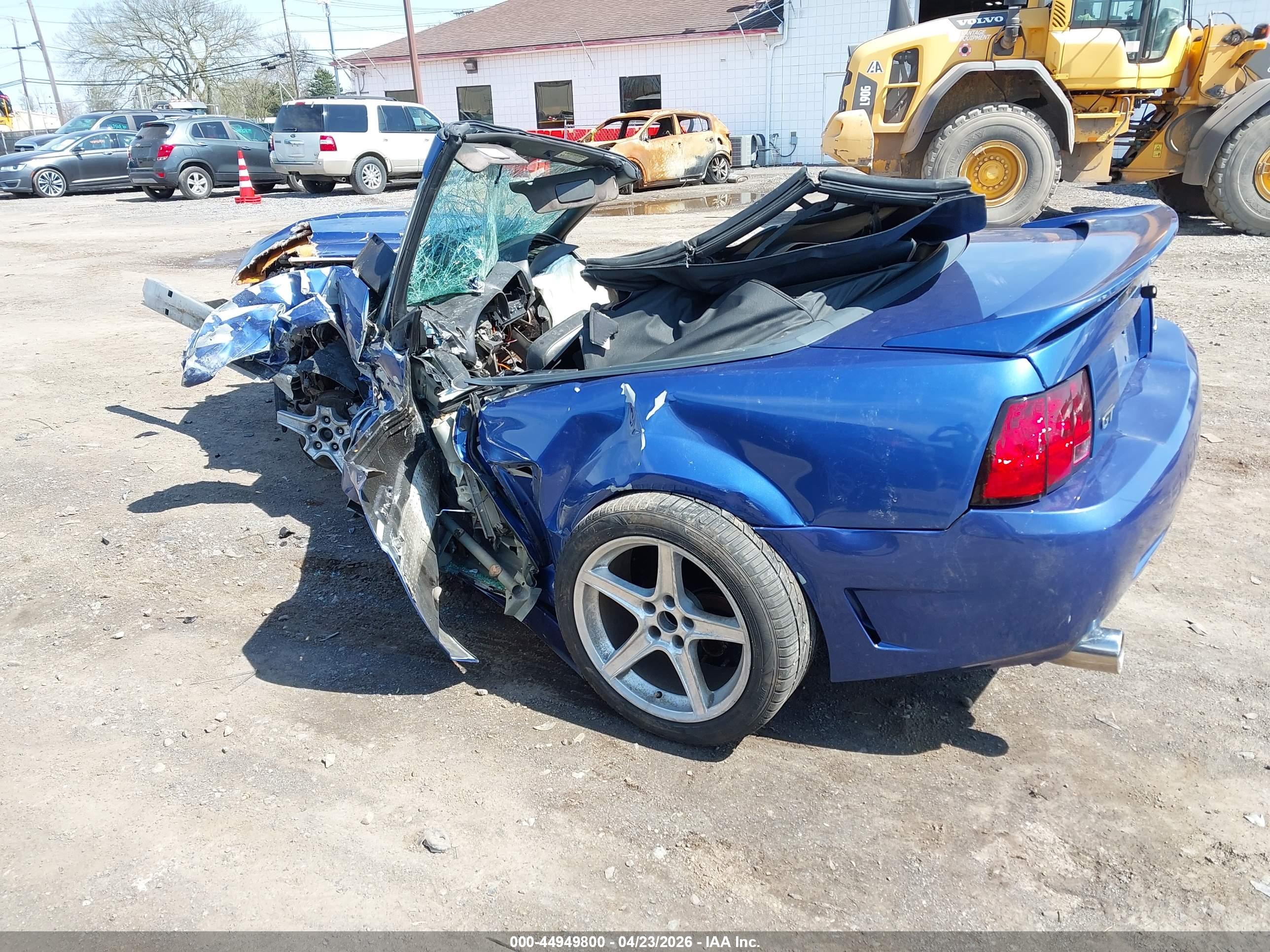 FORD MUSTANG image 3
