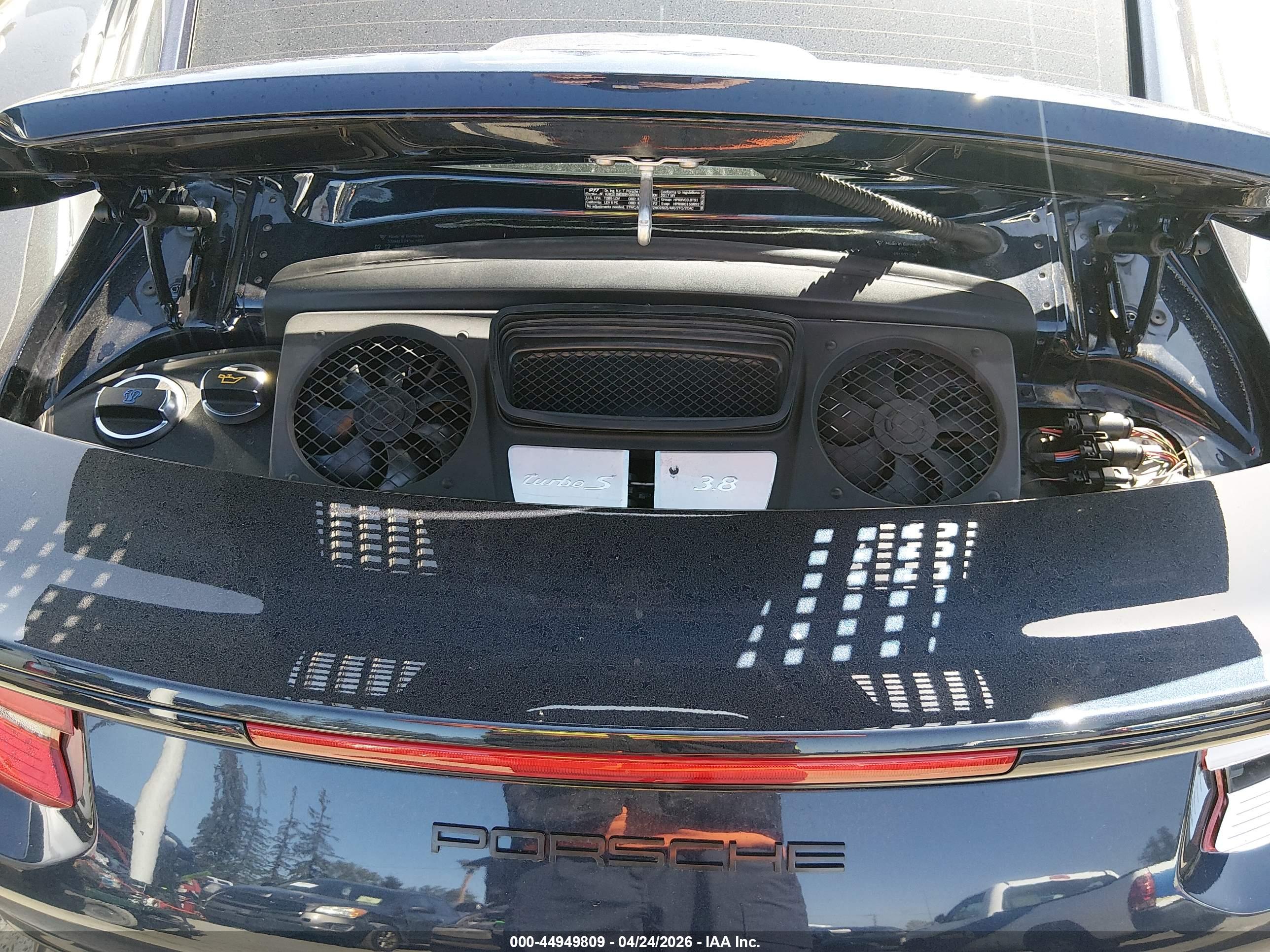 PORSCHE 911 image 10