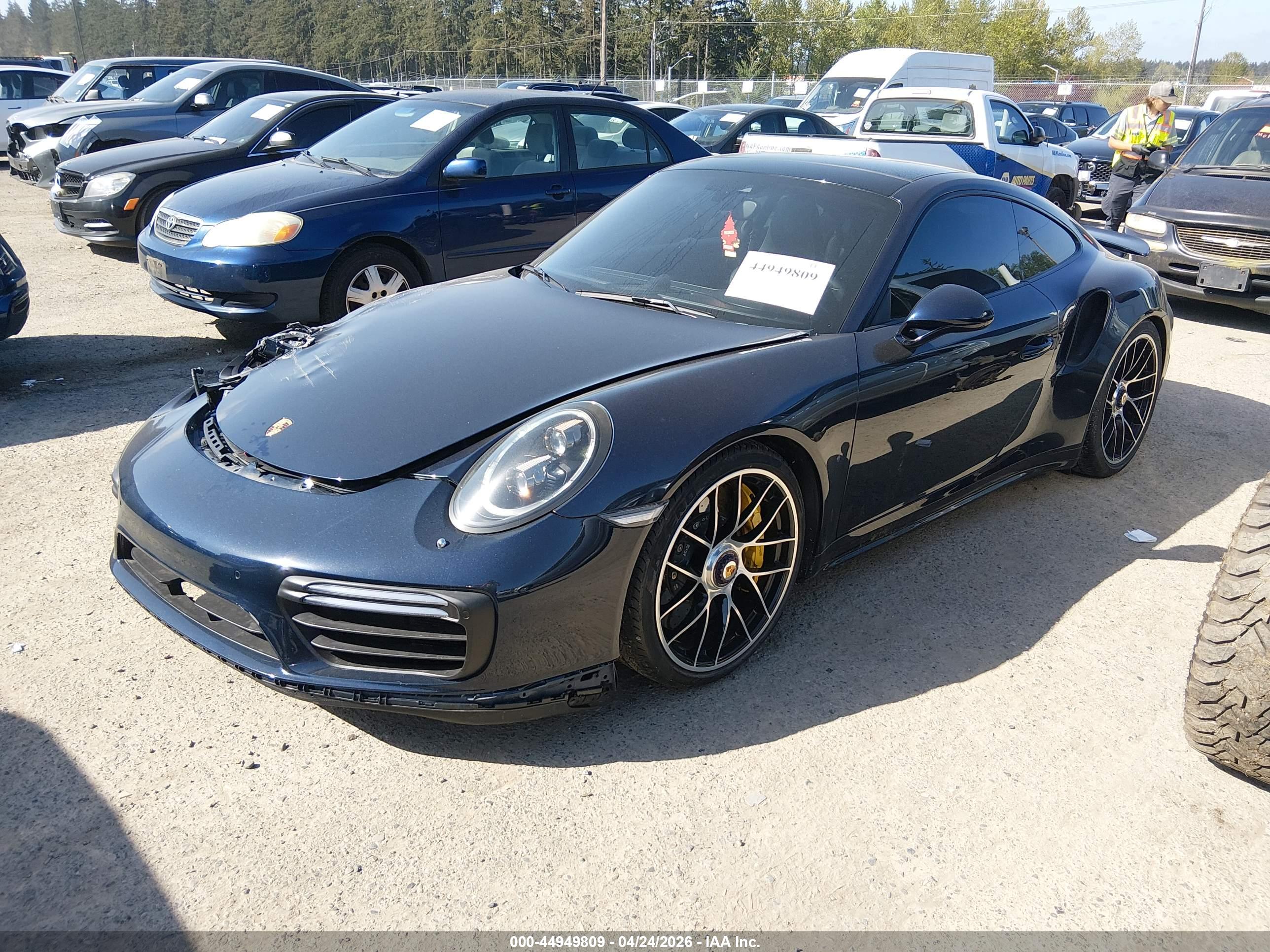PORSCHE 911 image 2