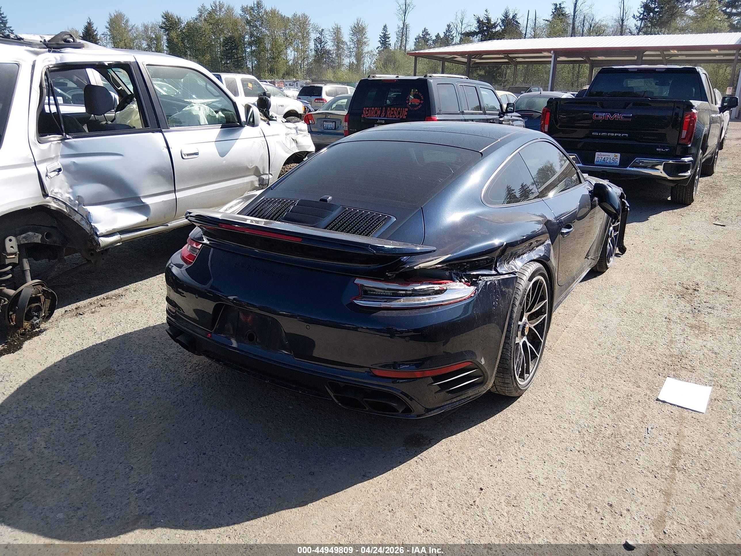 PORSCHE 911 image 4
