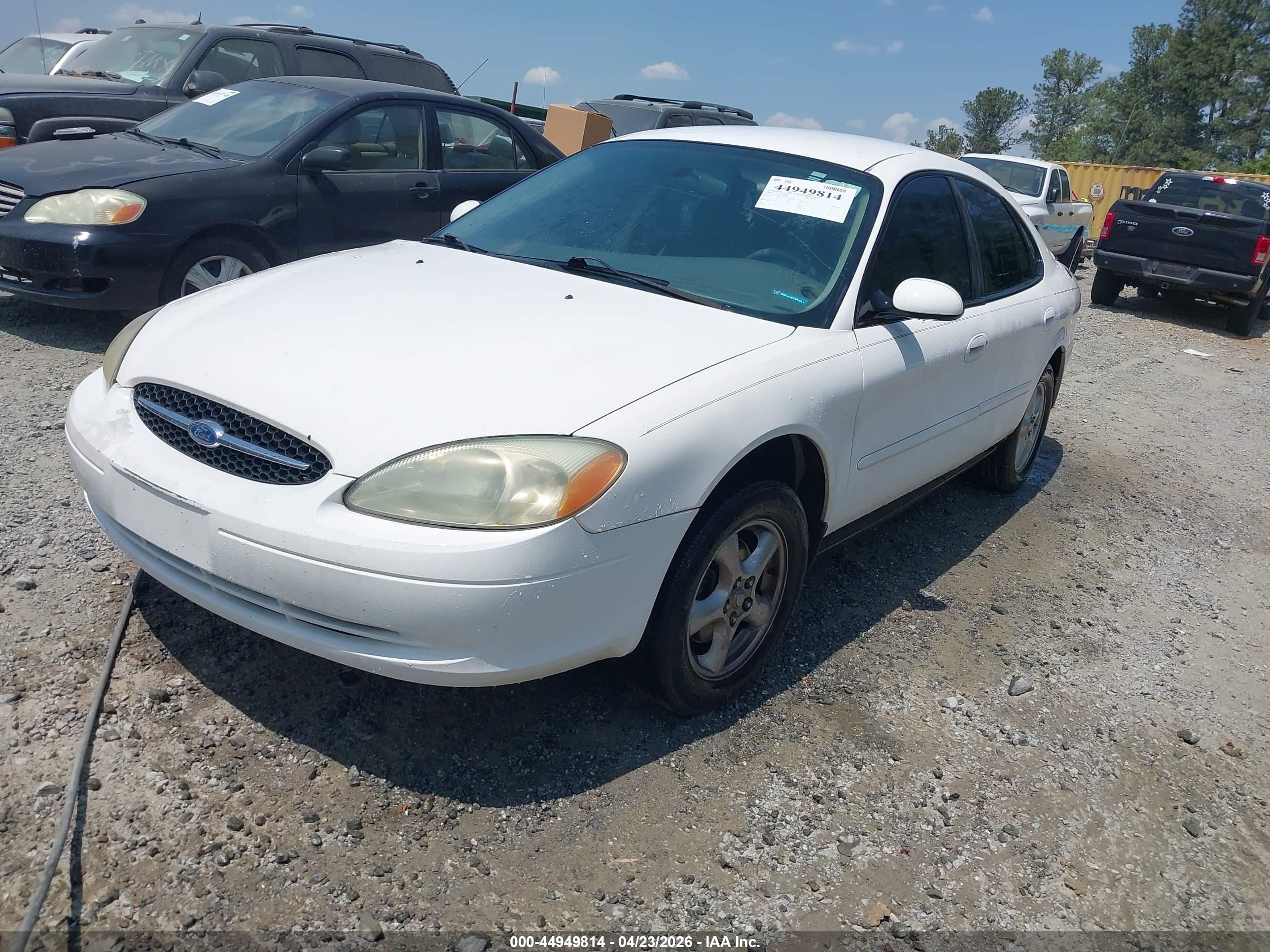 FORD TAURUS image 2