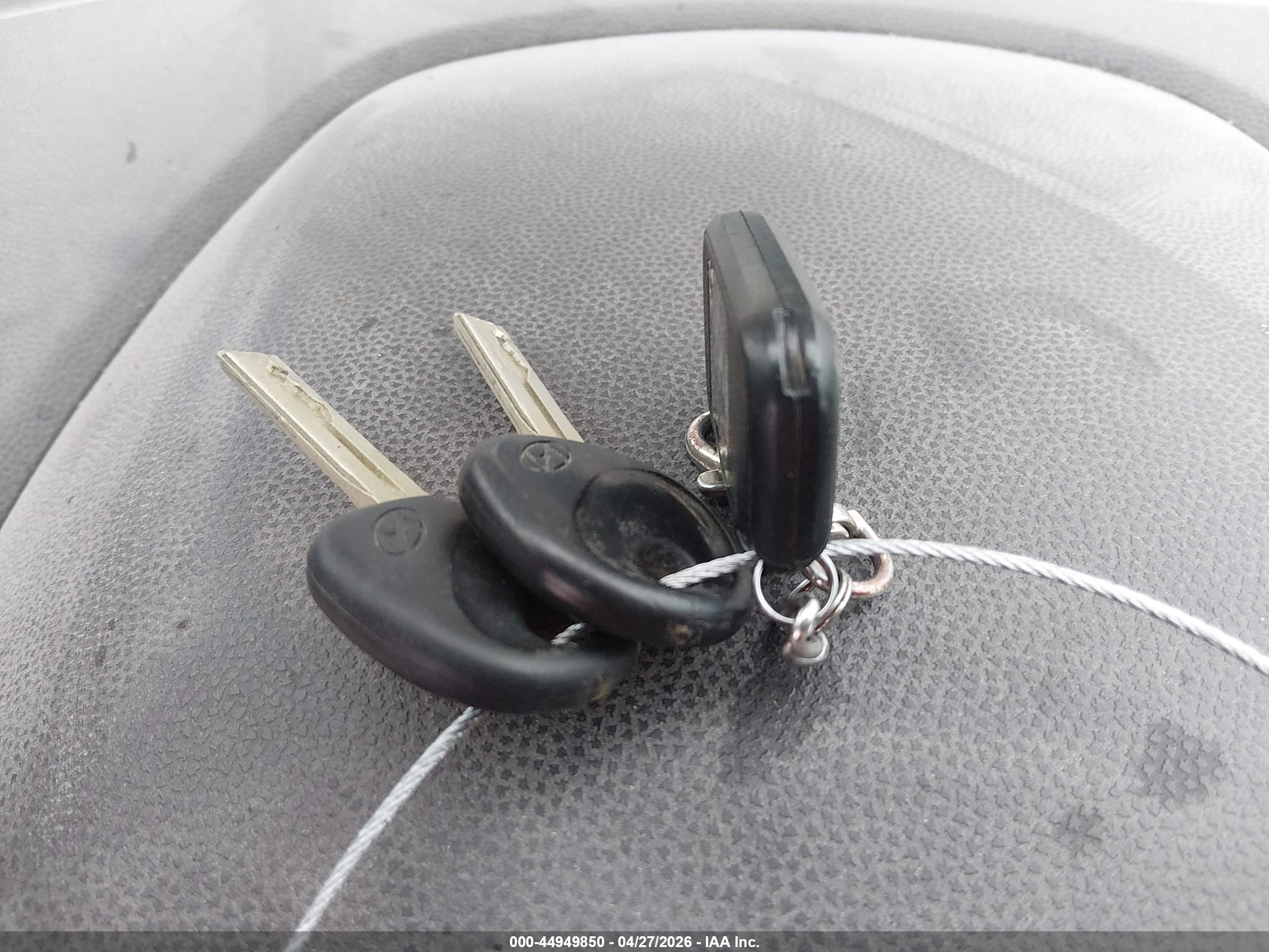 HYUNDAI TUCSON image 11