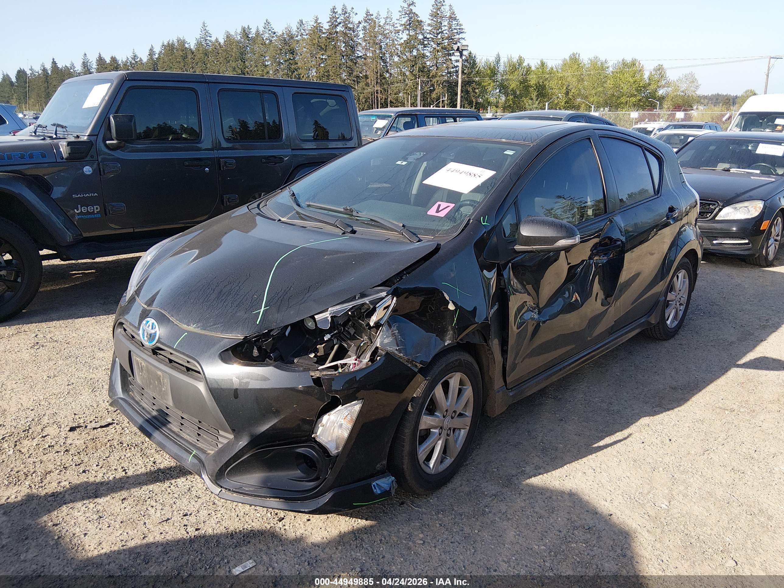 TOYOTA PRIUS image 2