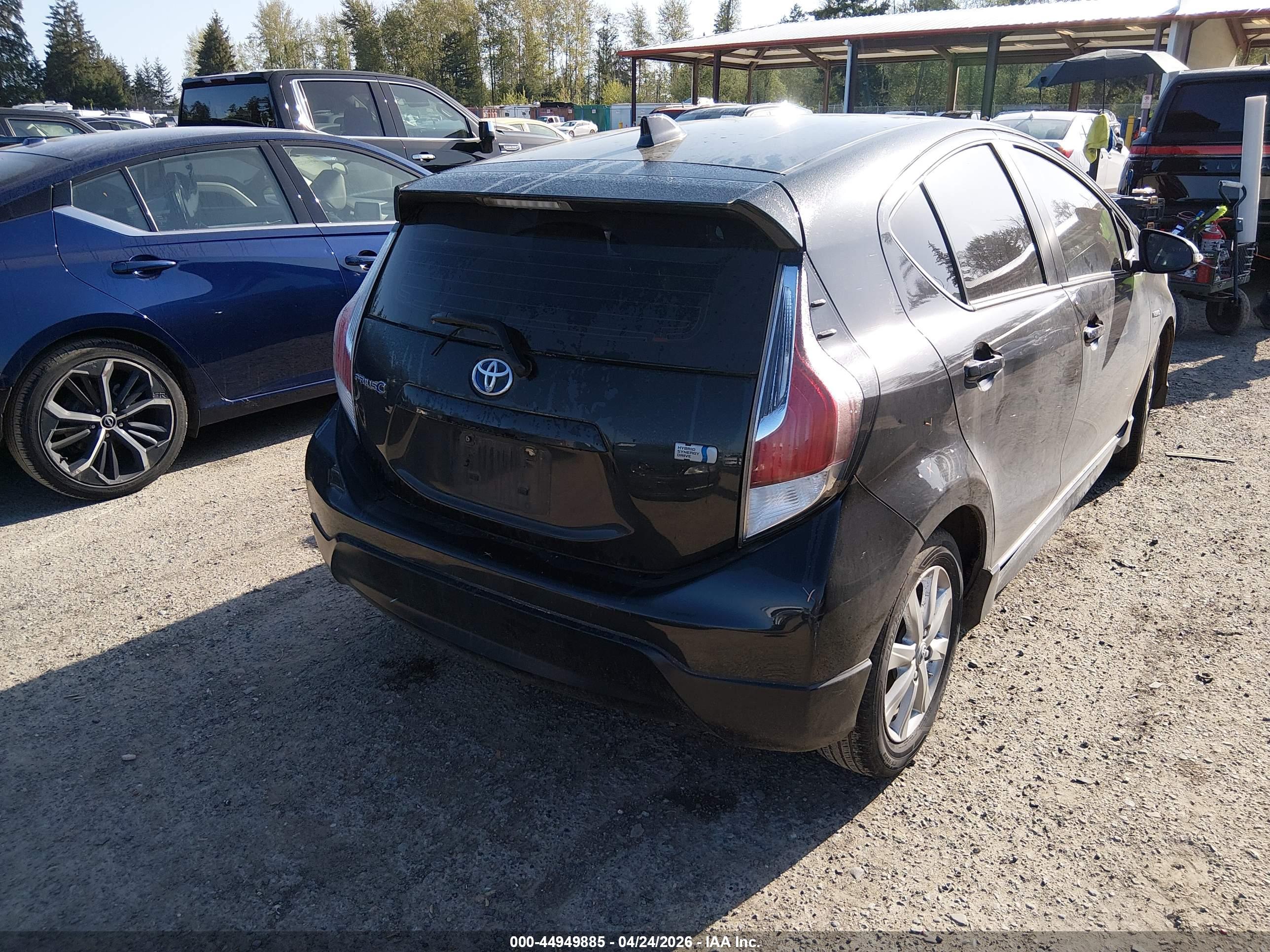 TOYOTA PRIUS image 4