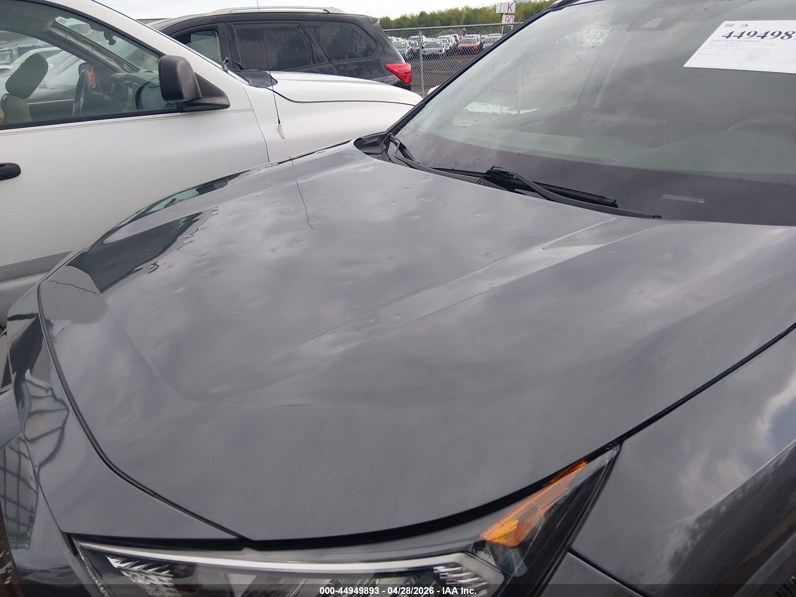 TOYOTA RAV4 image 6