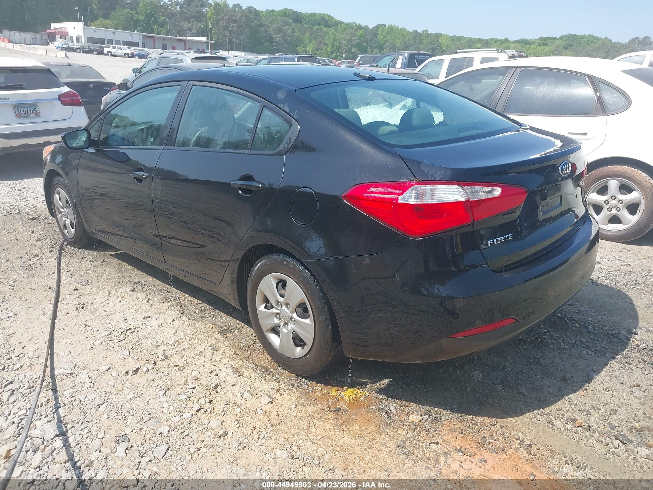 KIA FORTE image 3