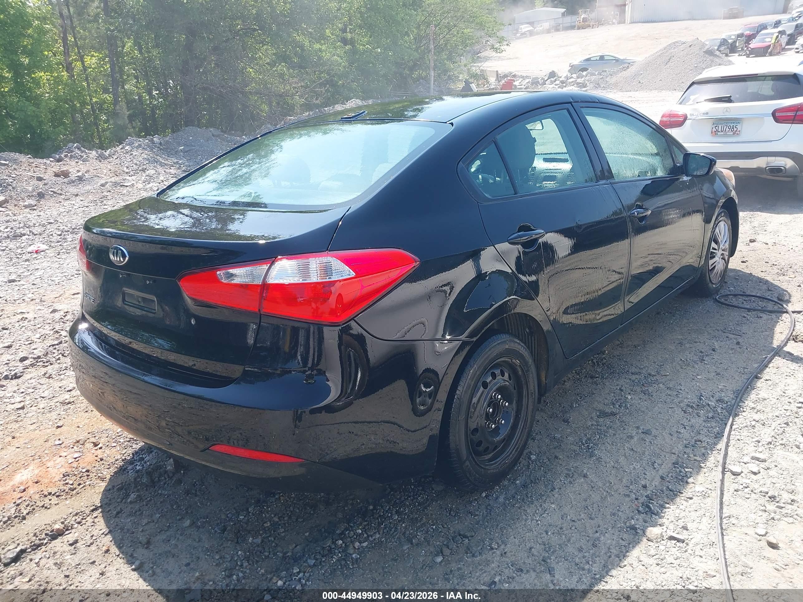 KIA FORTE image 4