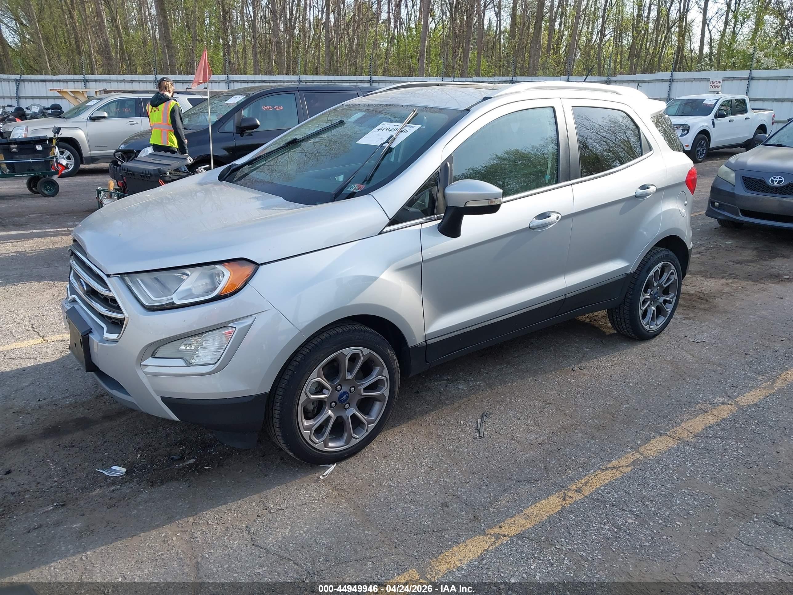 FORD ECOSPORT image 2