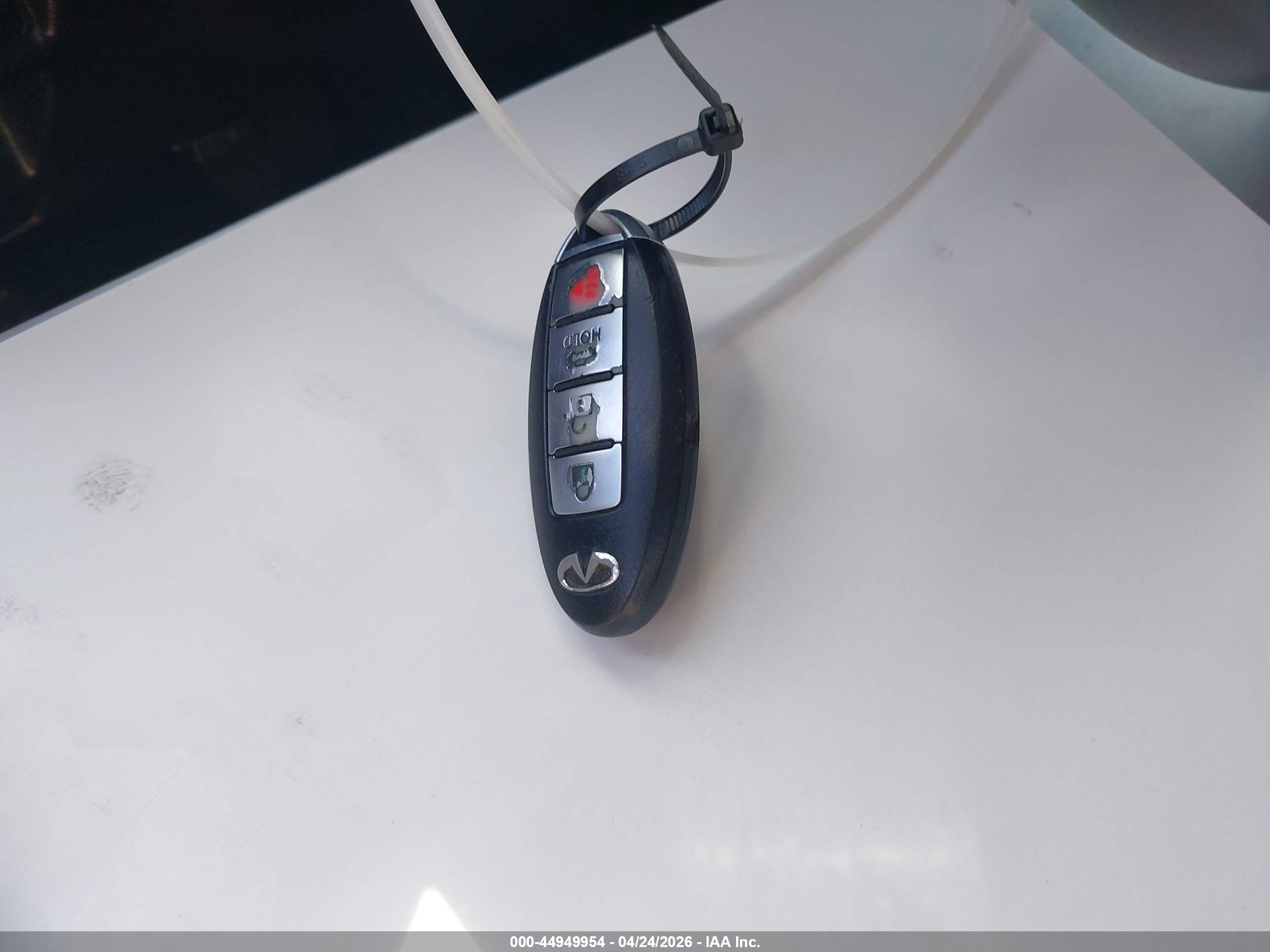 INFINITI G37 image 11