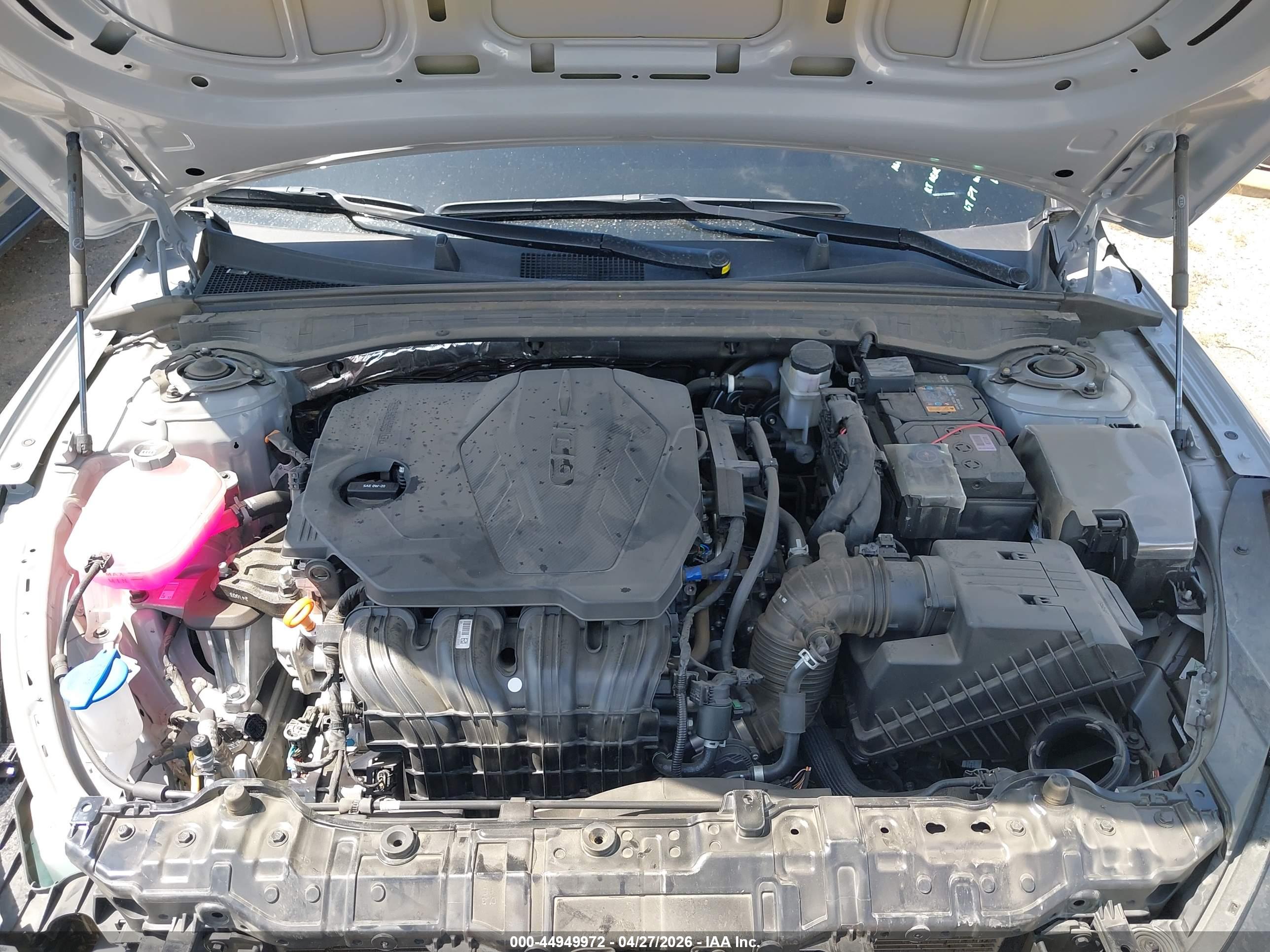 KIA K5 image 10